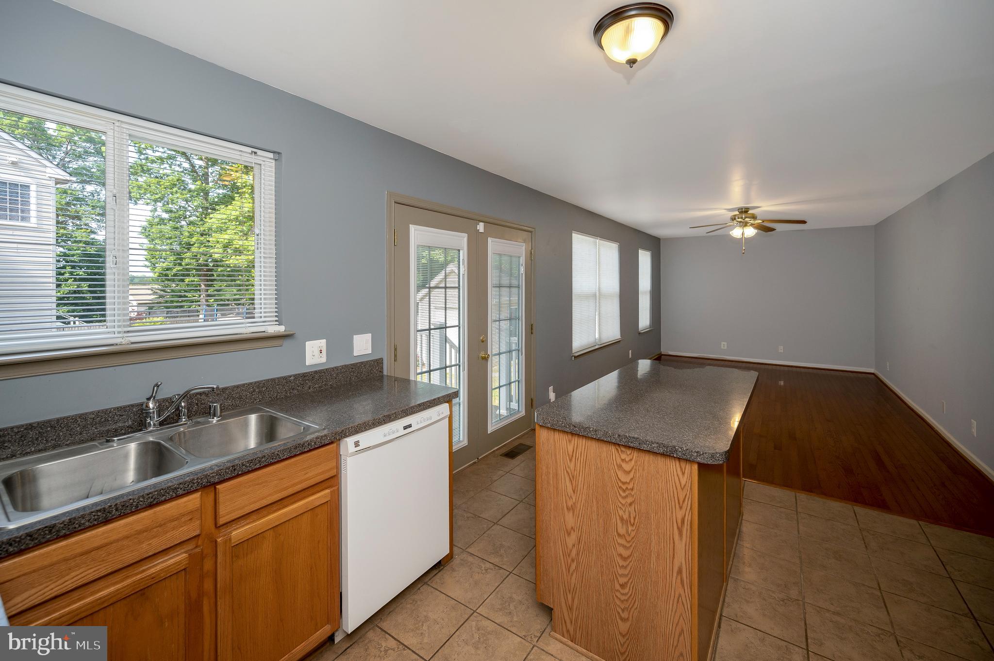 WILDERNESS SHORES - Residential