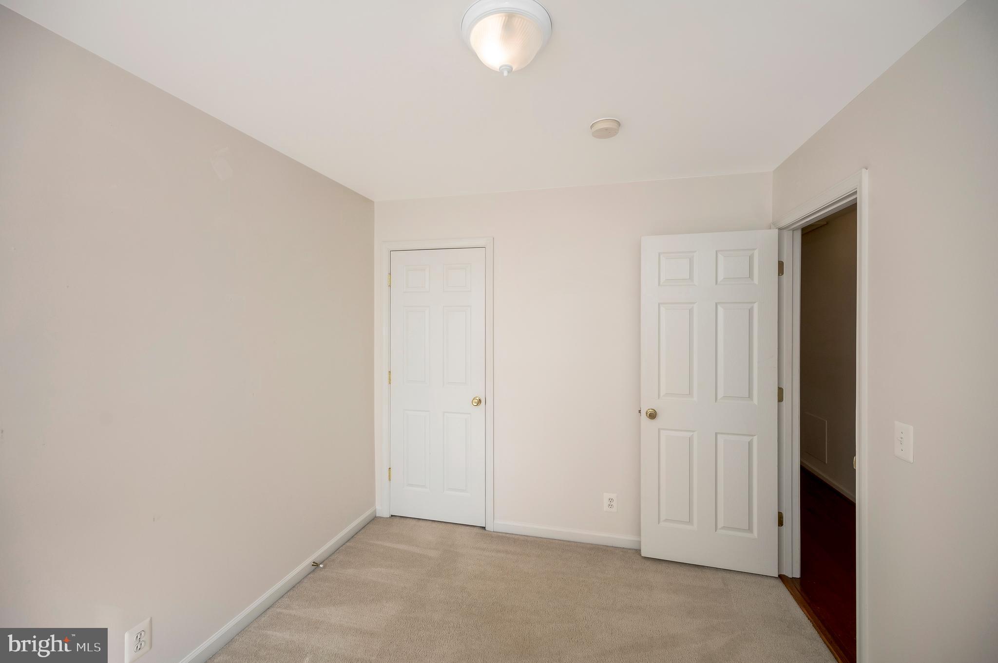 WILDERNESS SHORES - Residential