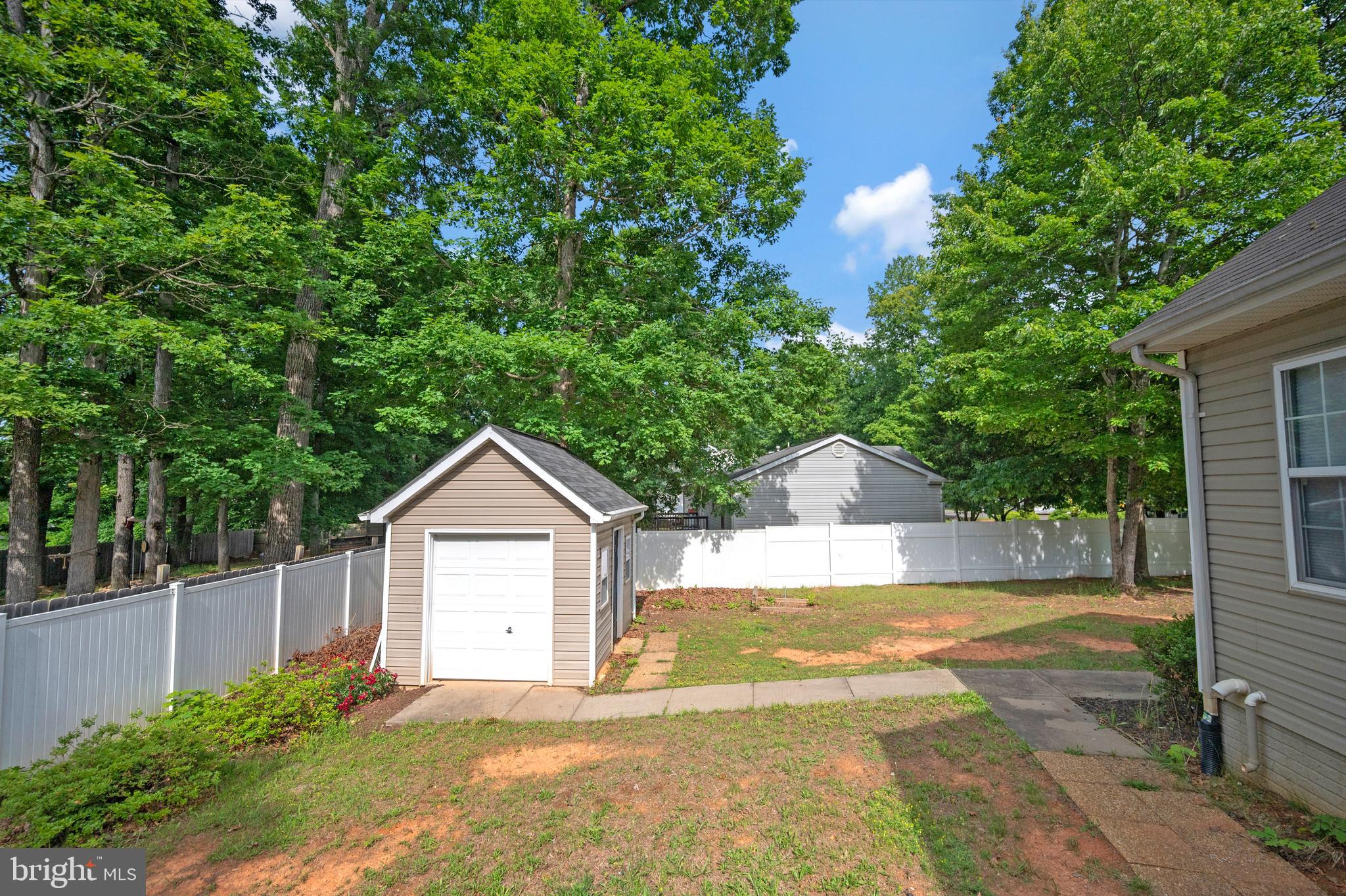 WILDERNESS SHORES - Residential