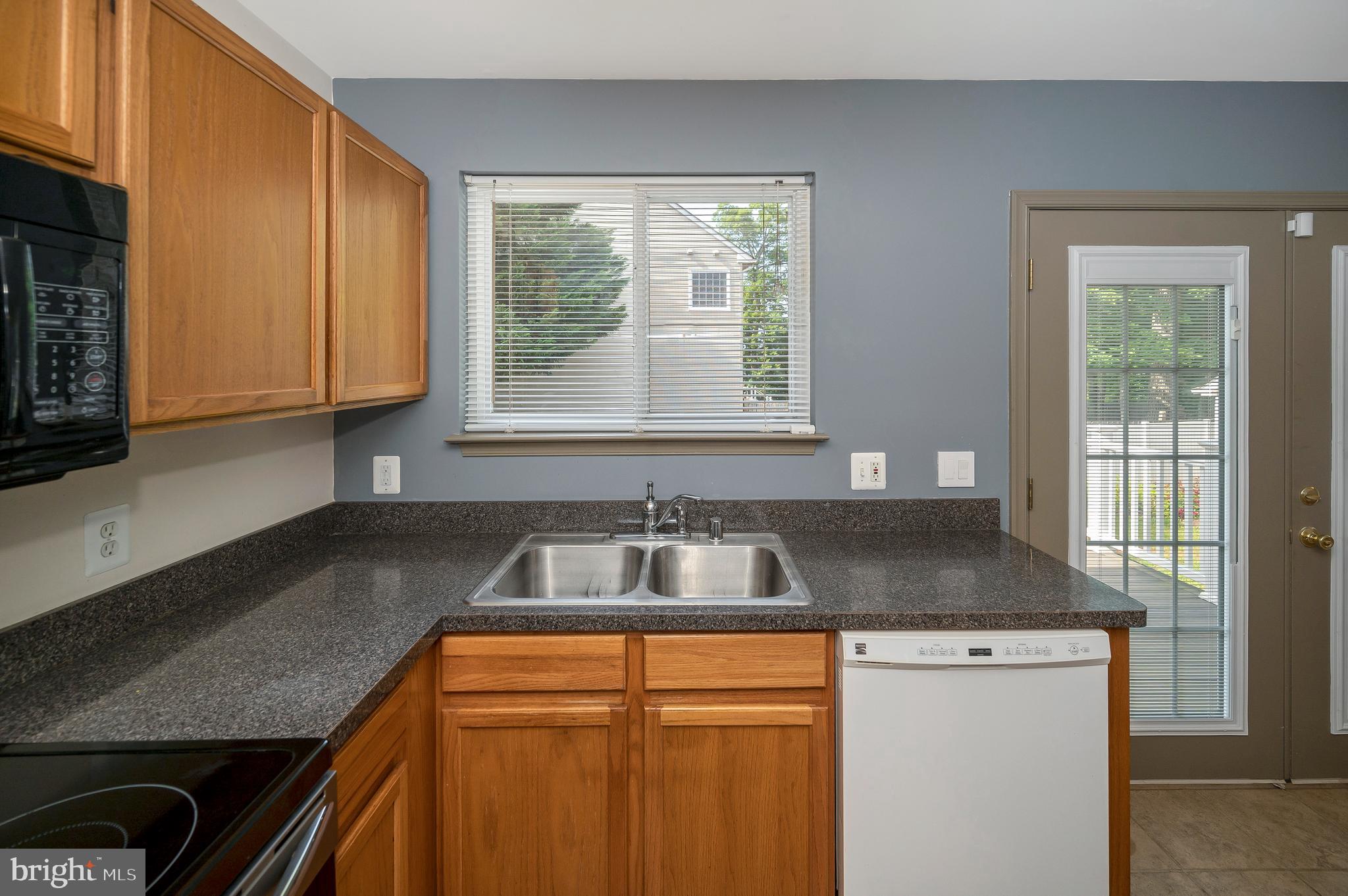 WILDERNESS SHORES - Residential