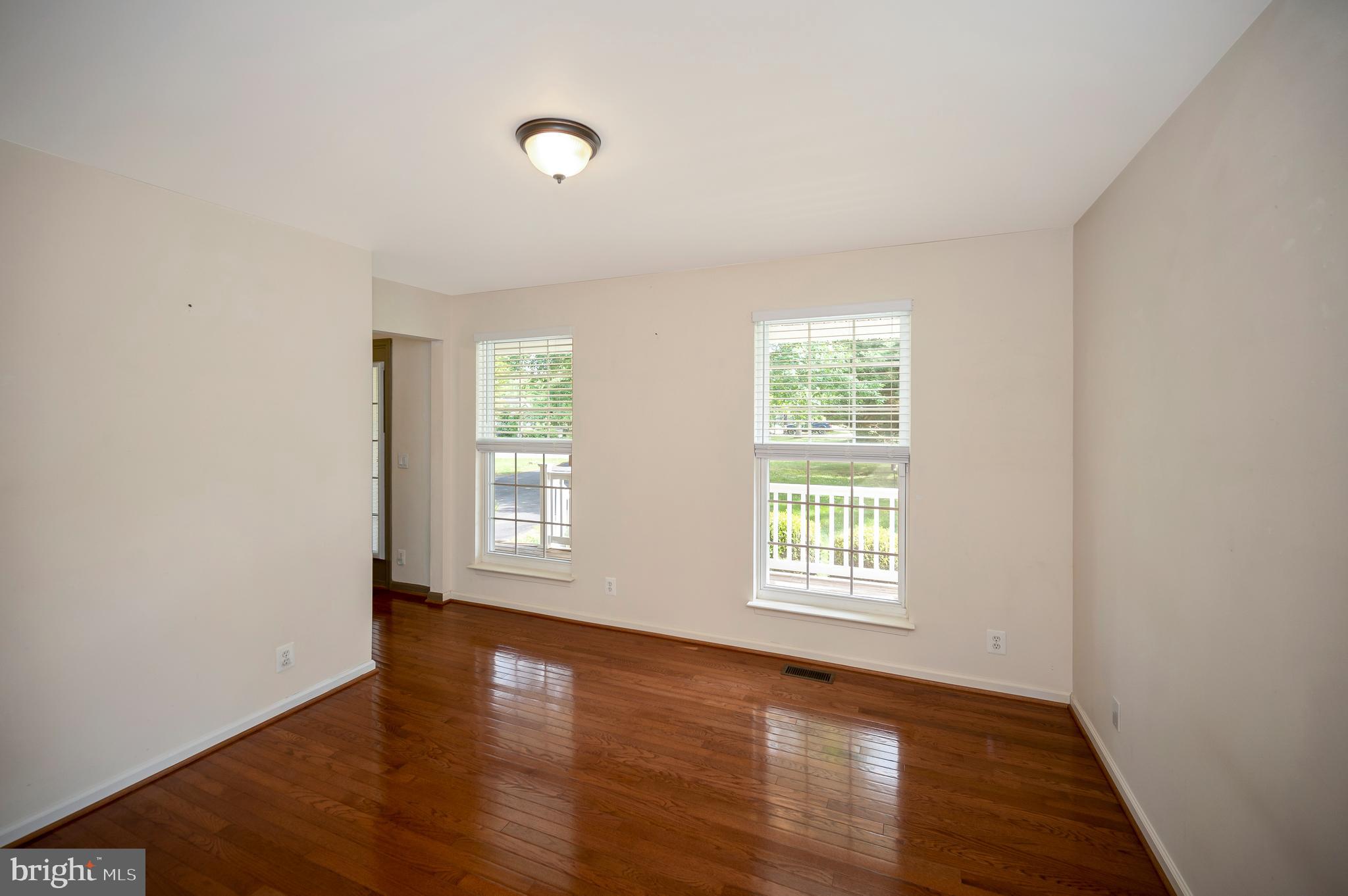 WILDERNESS SHORES - Residential