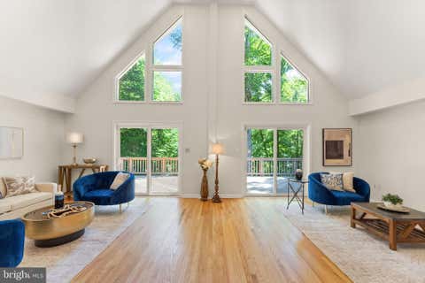 Photo of 38620 Lime Kiln Road, LEESBURG, VA 20175 (MLS # VALO2134058)