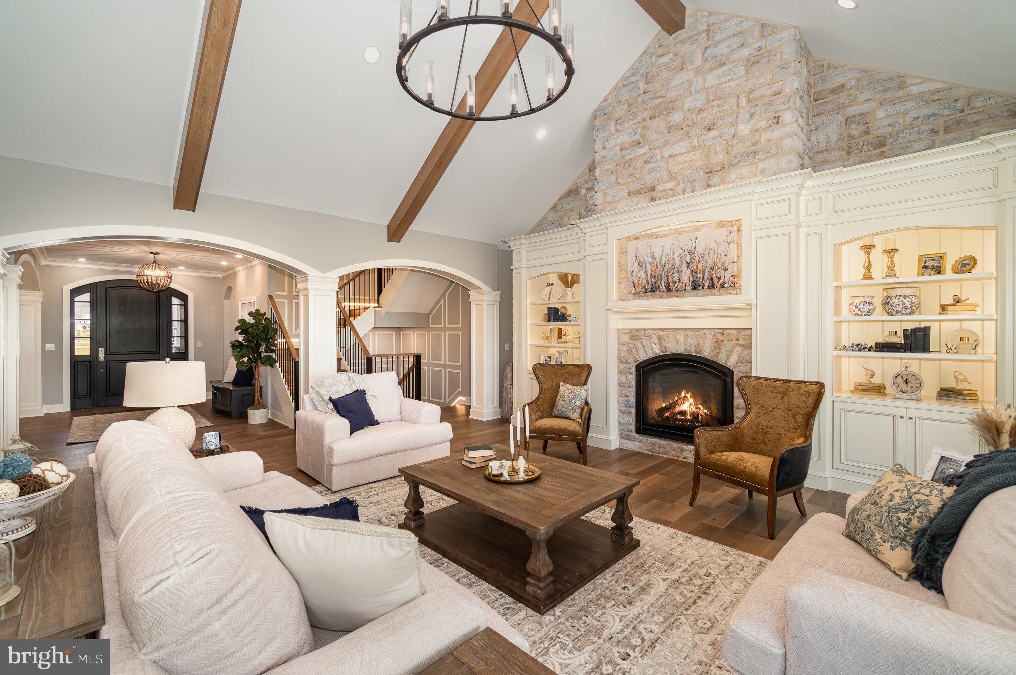 GLENDALE ESTATES - Residential