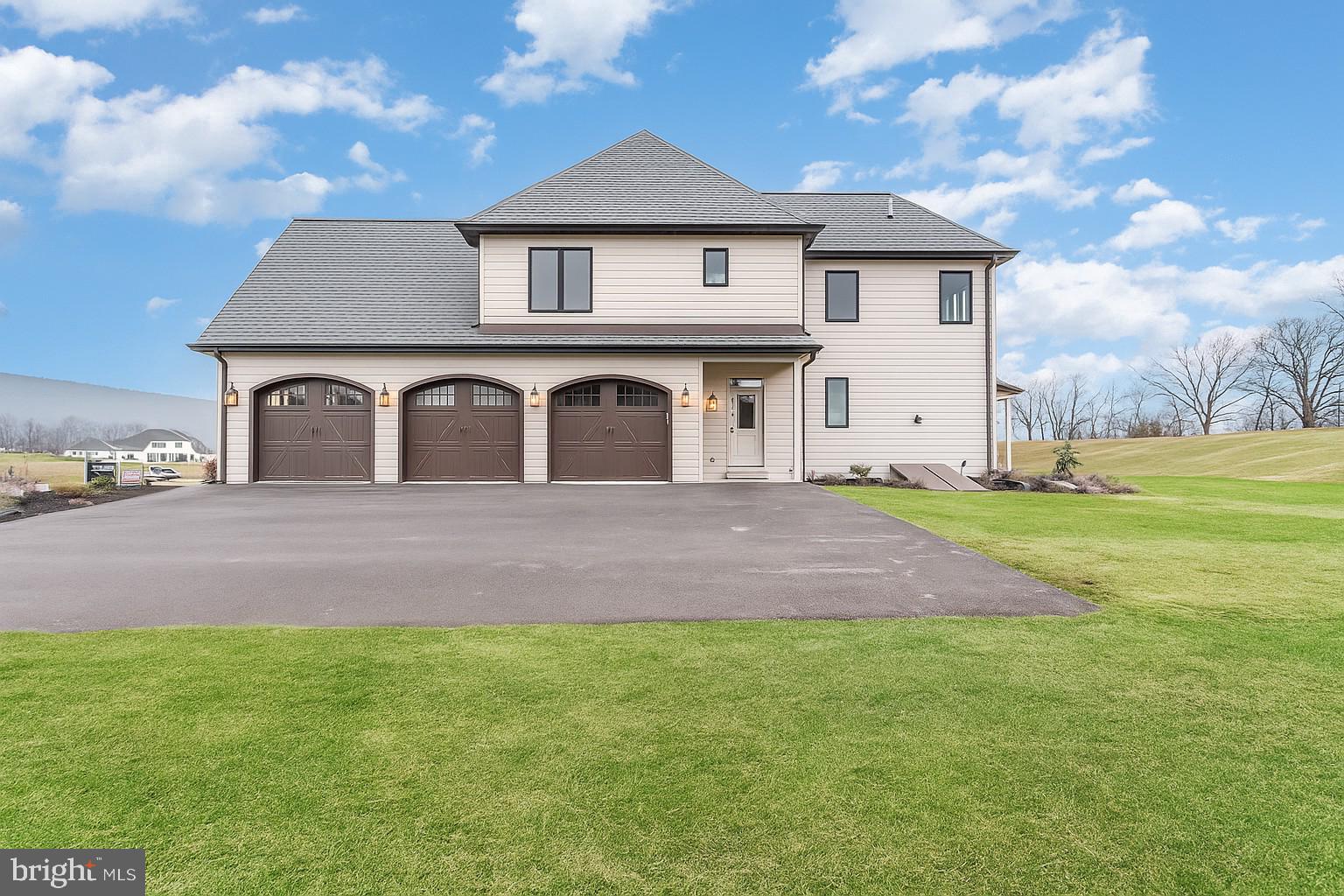 GLENDALE ESTATES - Residential