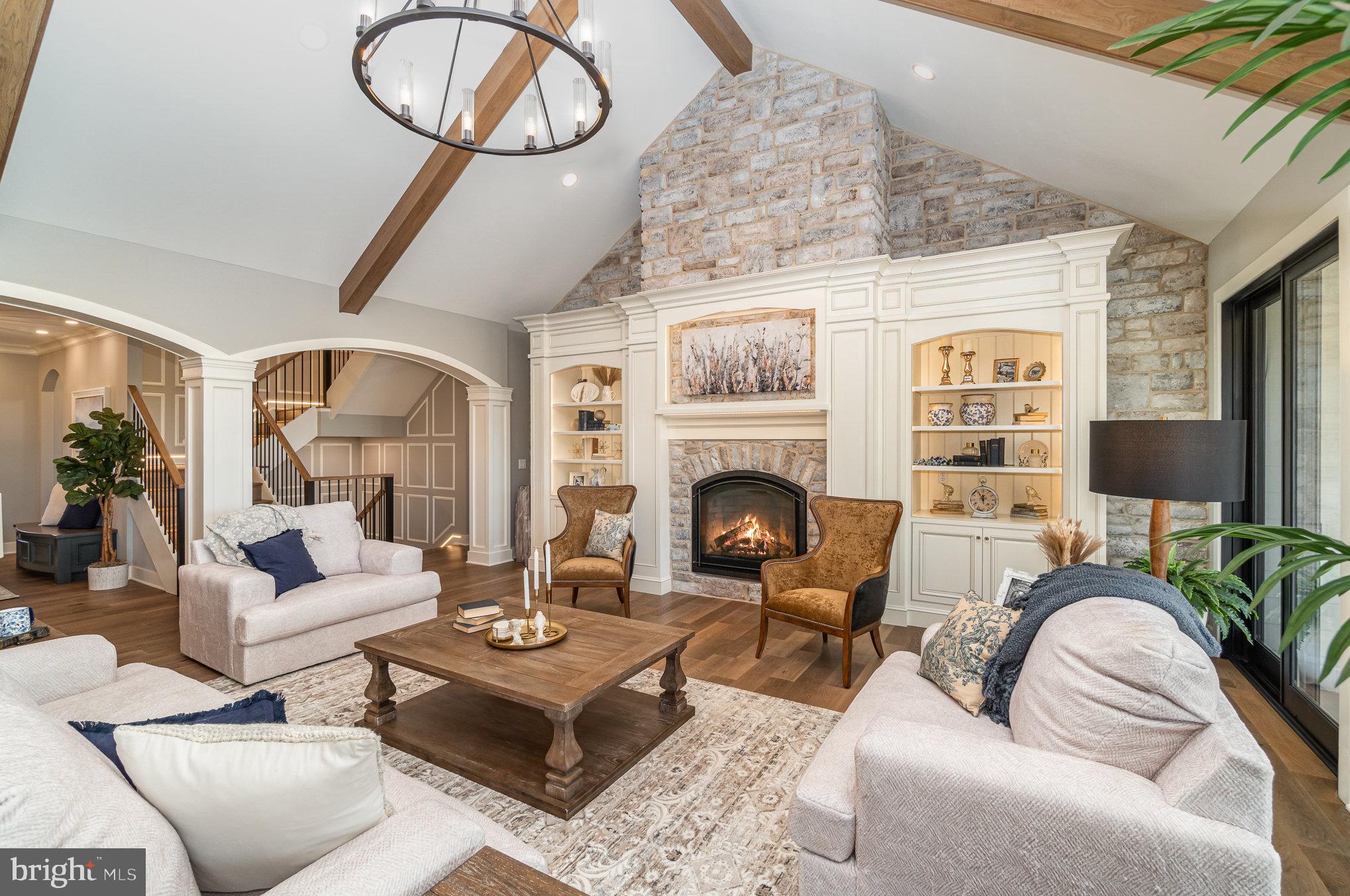 GLENDALE ESTATES - Residential