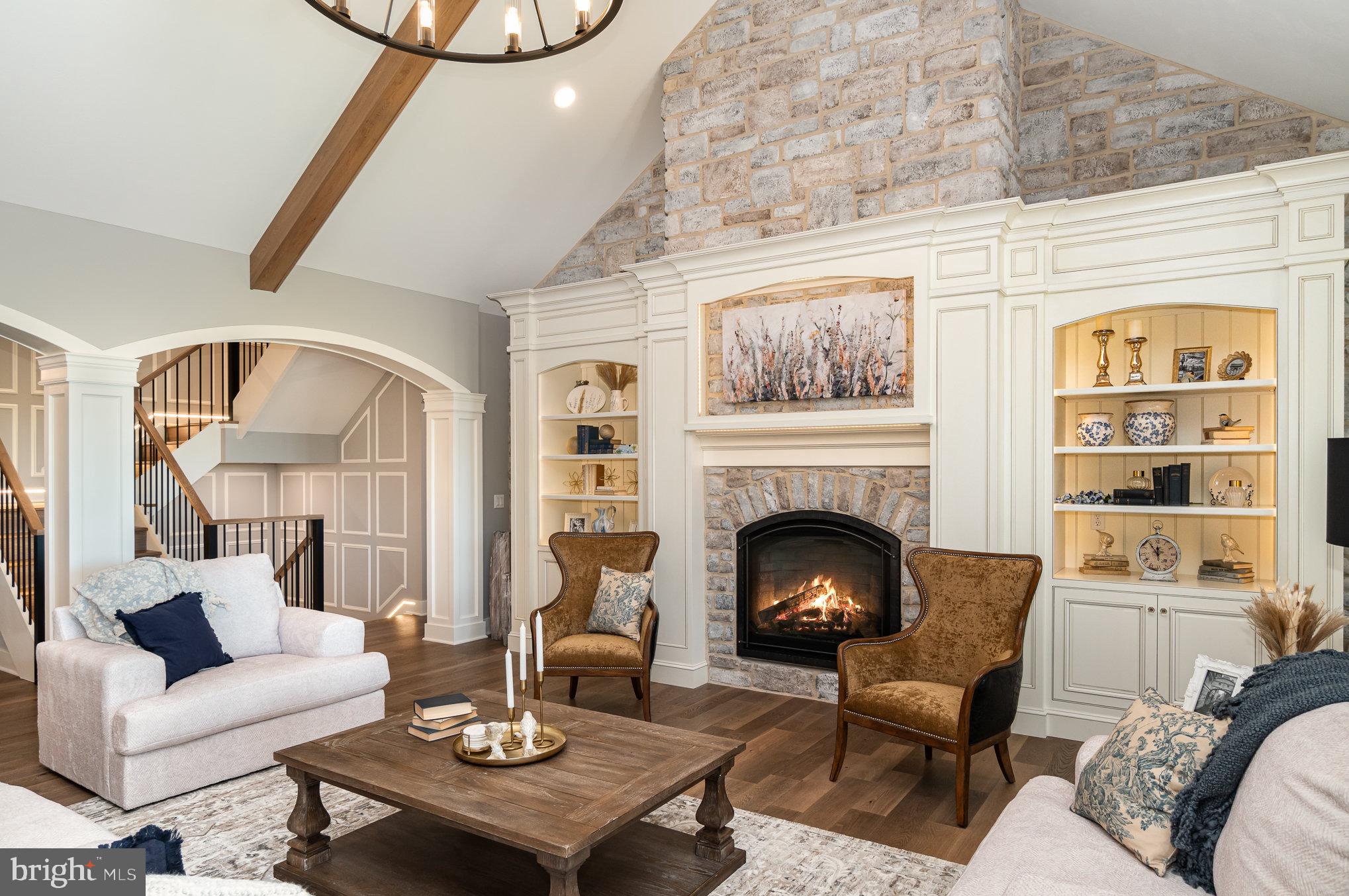 GLENDALE ESTATES - Residential