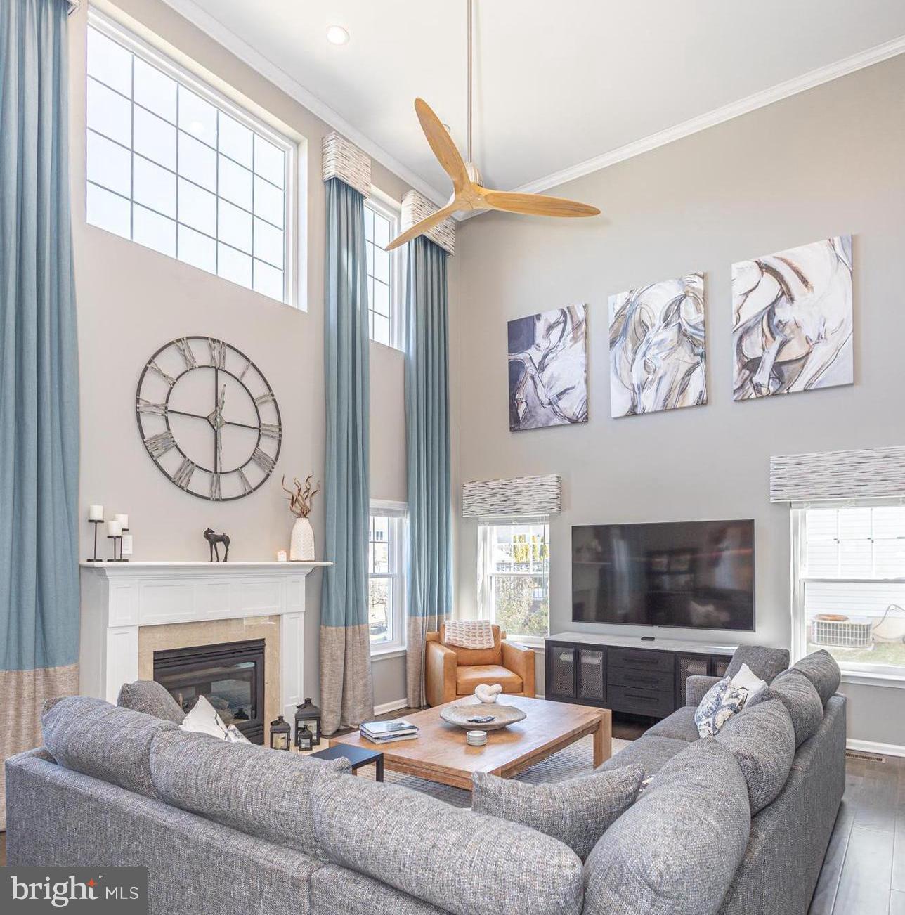 334 BUCKINGHAM CIRCLE