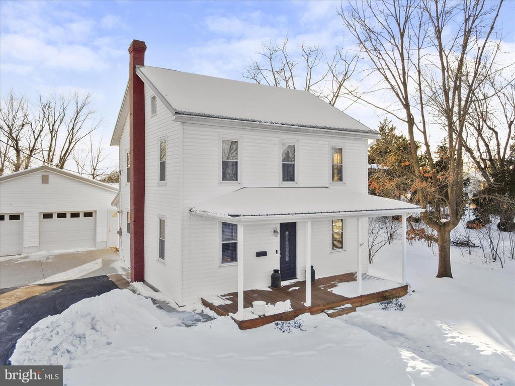 Photo of 62 E Main St, FAYETTEVILLE, PA 17222 (MLS # PAFL2032406)