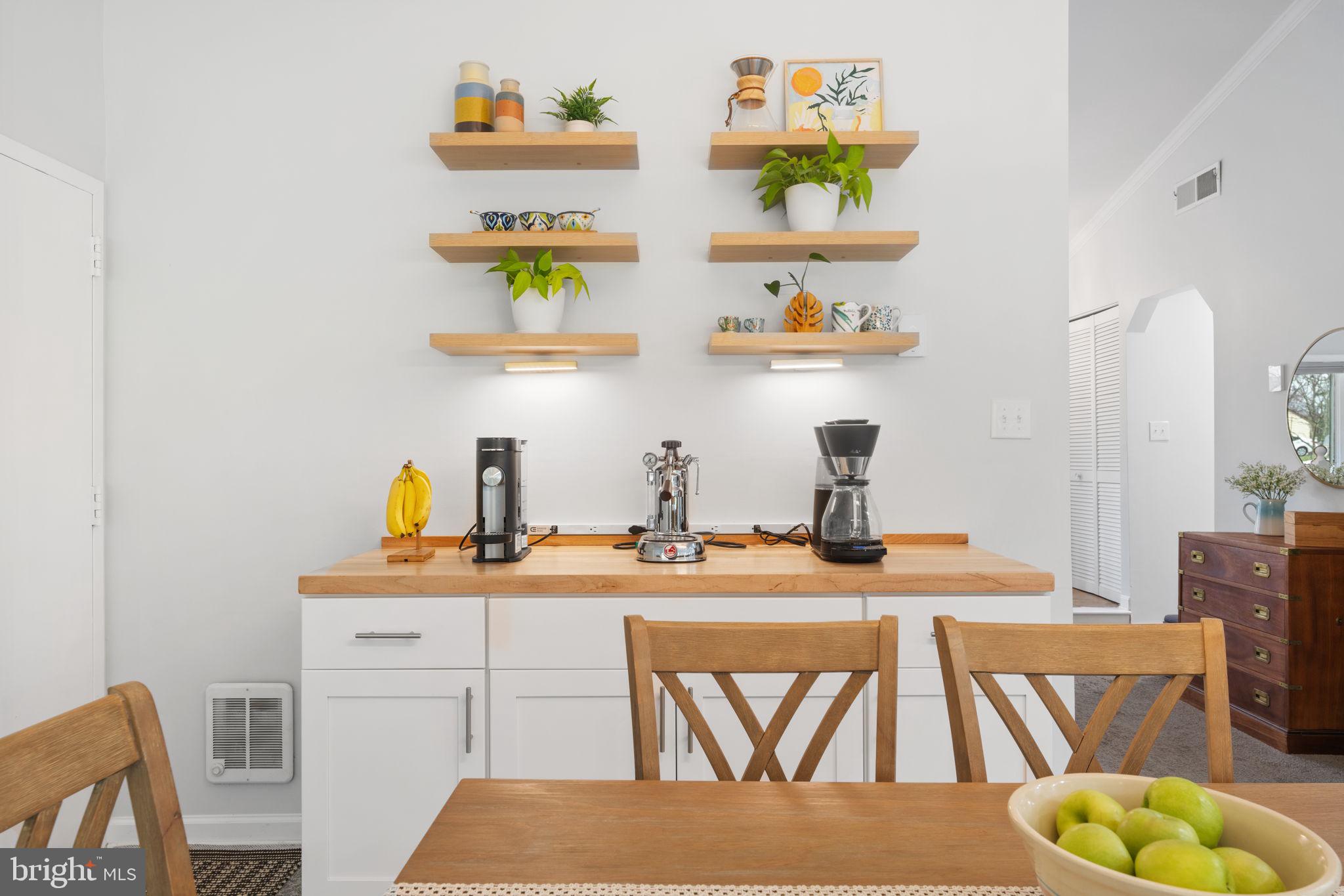 RAMBLING HILLS - Residential