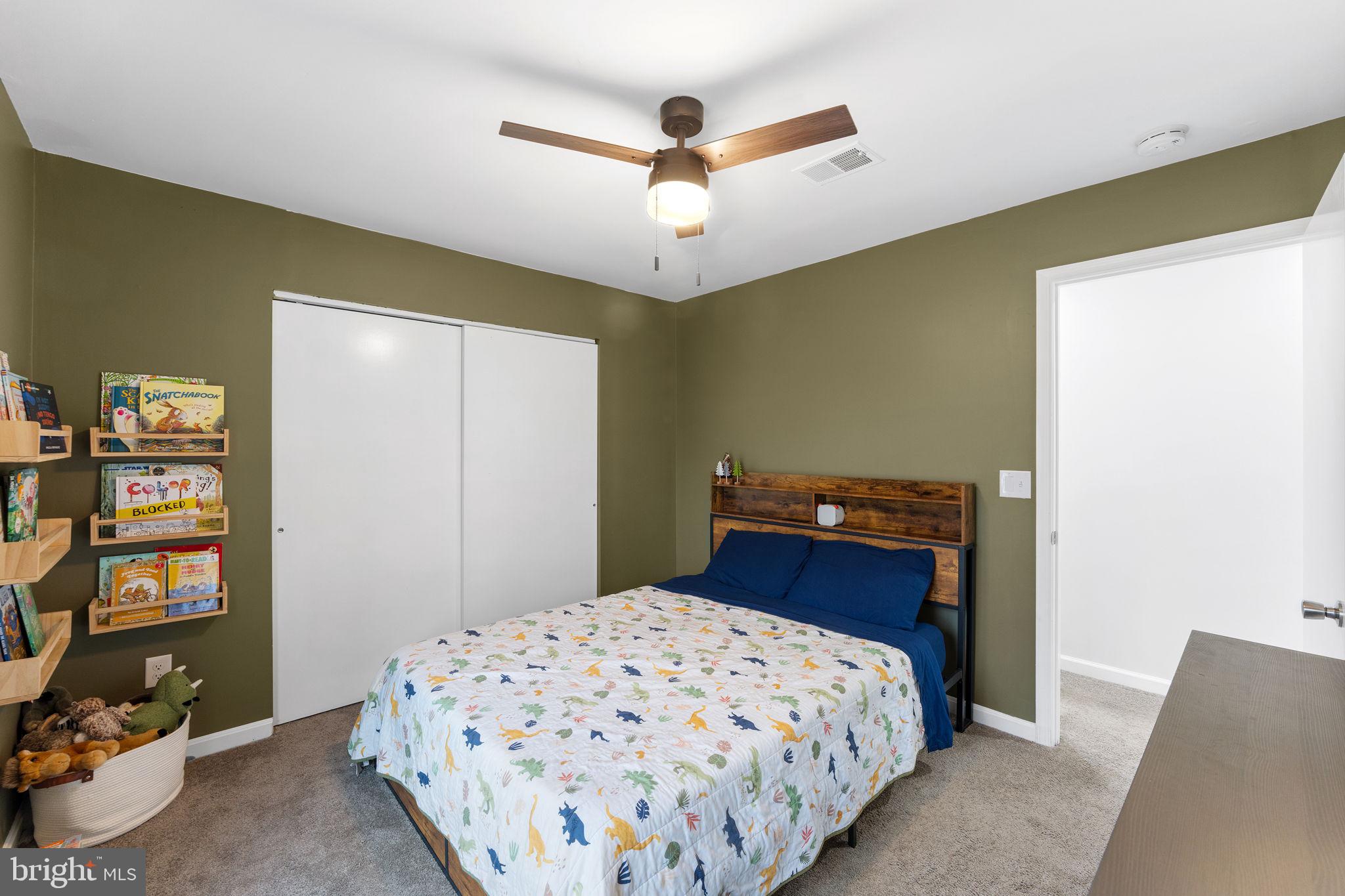 RAMBLING HILLS - Residential