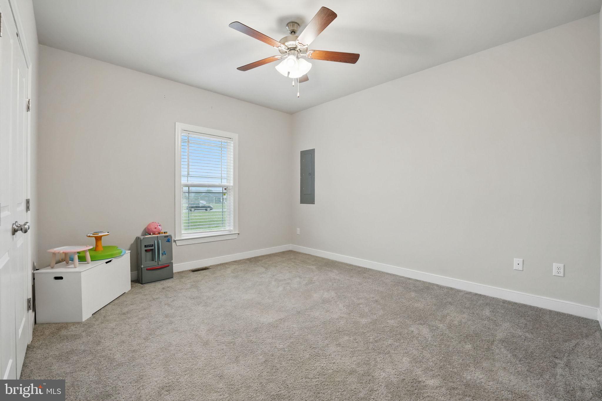 HIDDEN FARM ESTATES - Residential