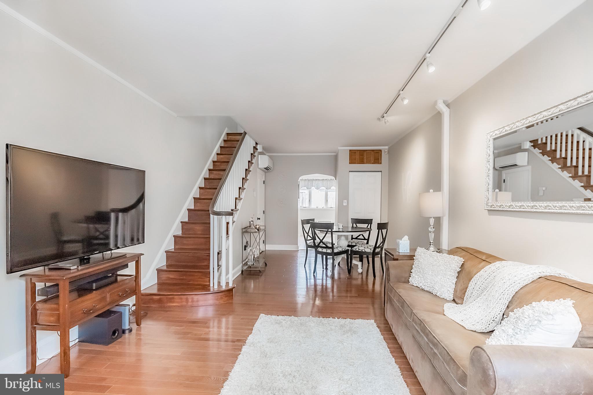 1045 MERCY STREET