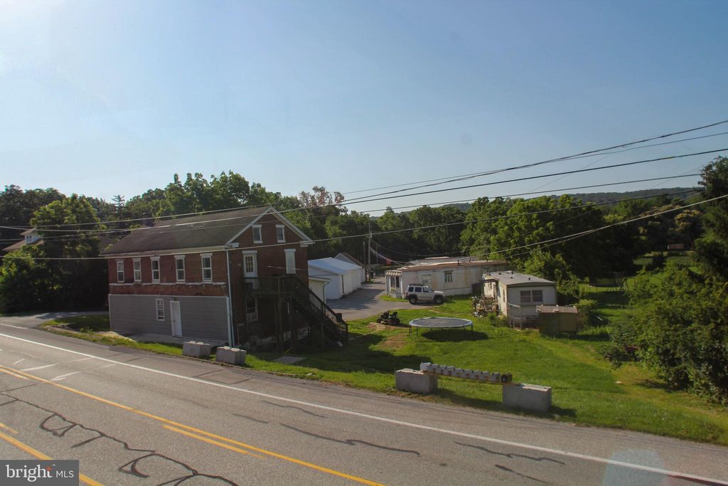 Photo of 6824 W Lincoln Highway W, THOMASVILLE, PA 17364 (MLS # PAYK2087702)