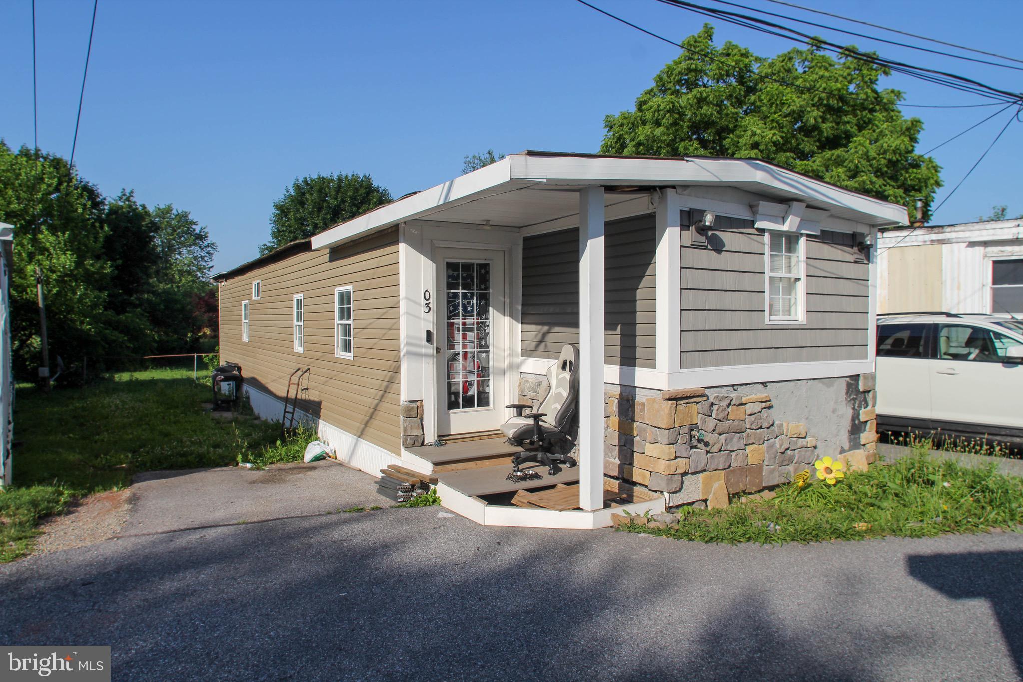 6824 W LINCOLN HIGHWAY W