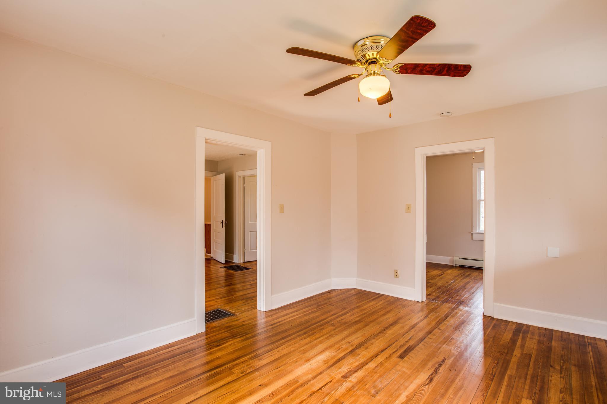 WHITE OAK - Residential Lease