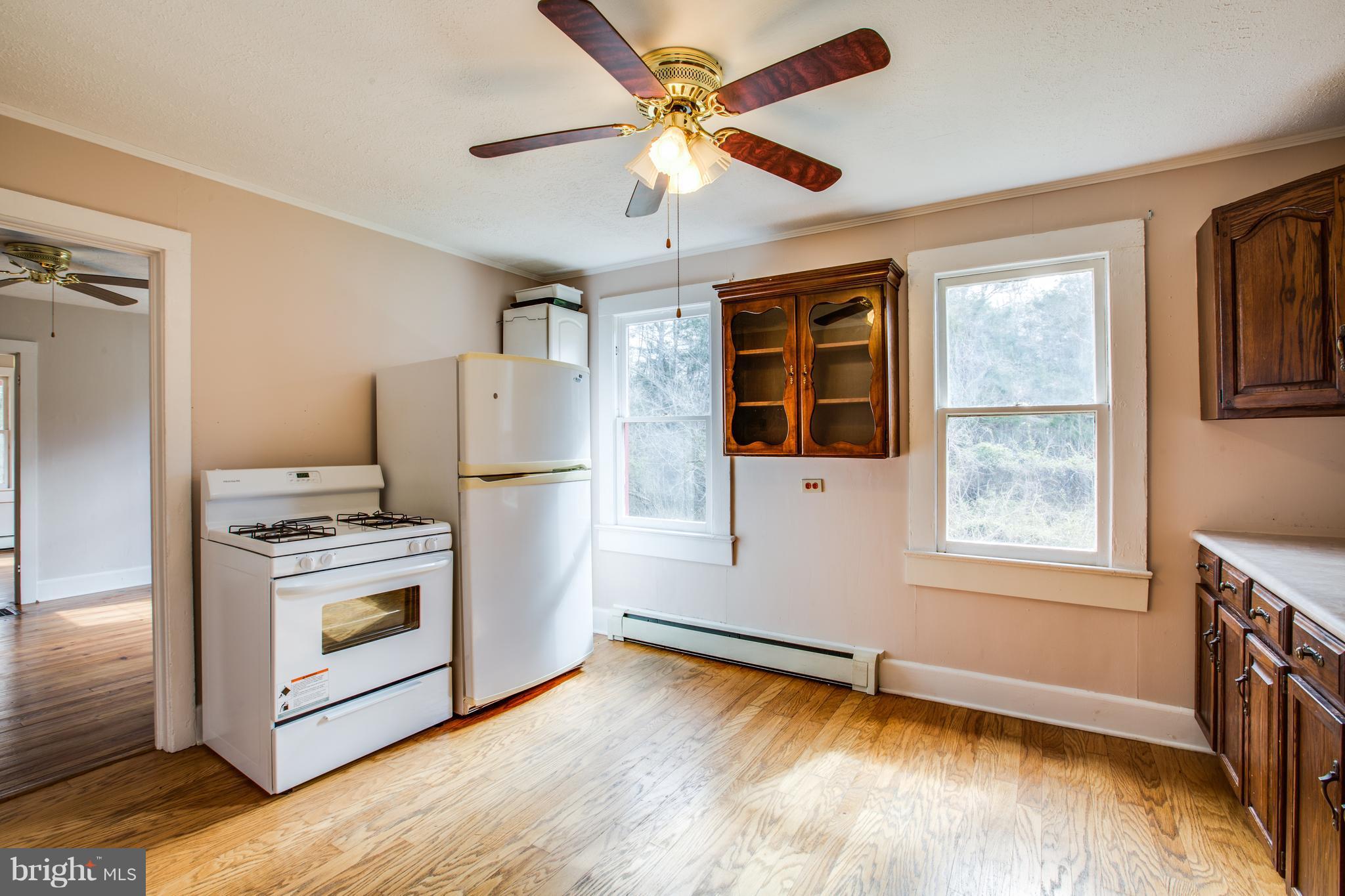 WHITE OAK - Residential Lease