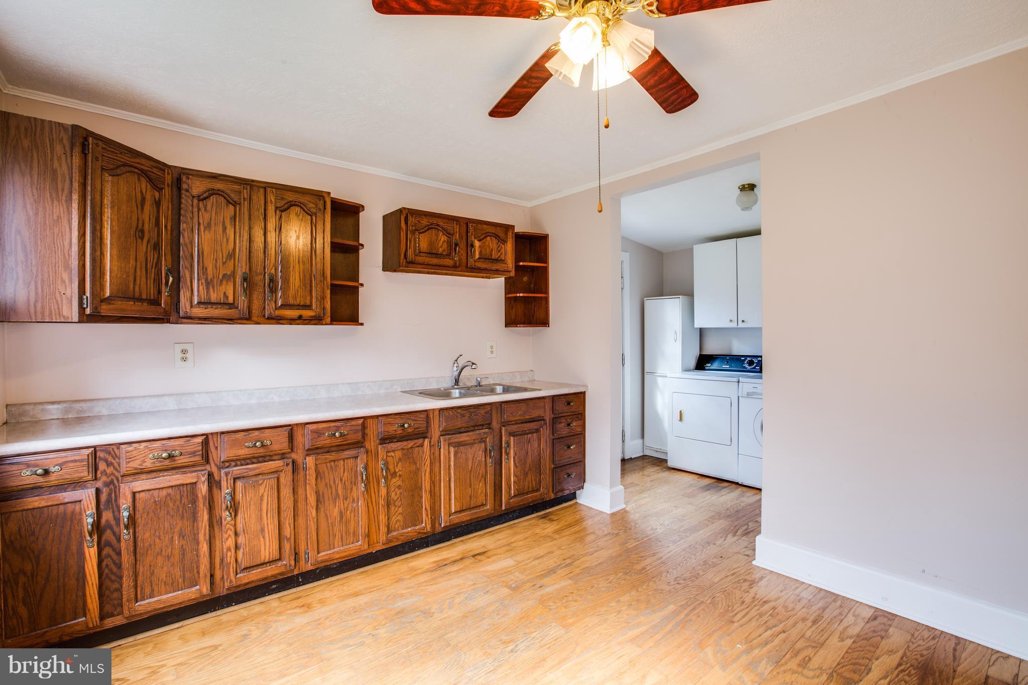 WHITE OAK - Residential Lease