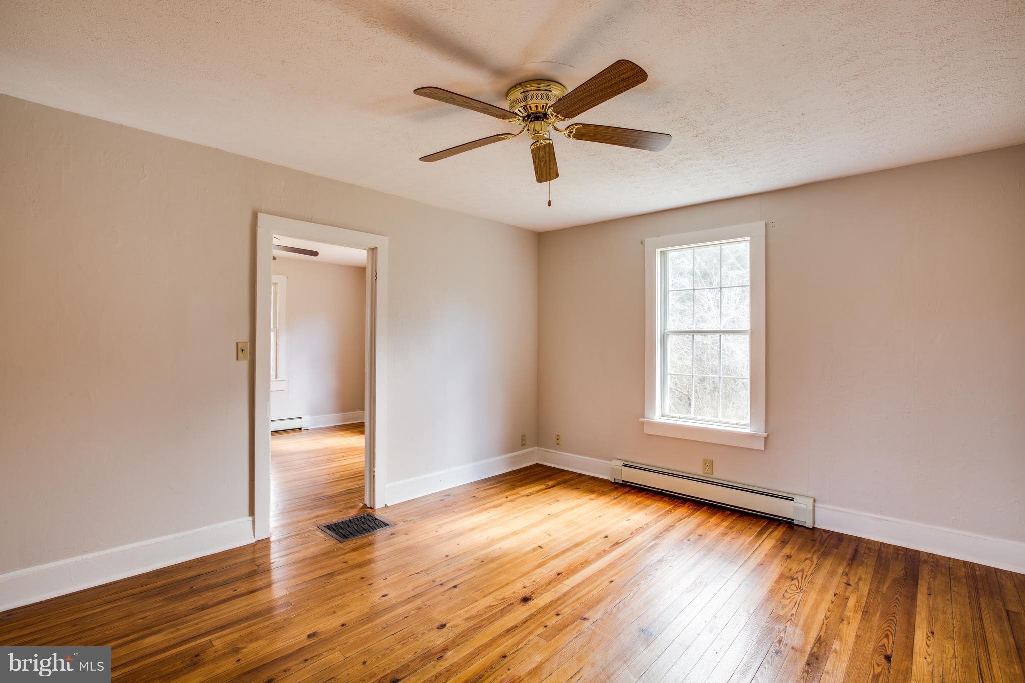 WHITE OAK - Residential Lease