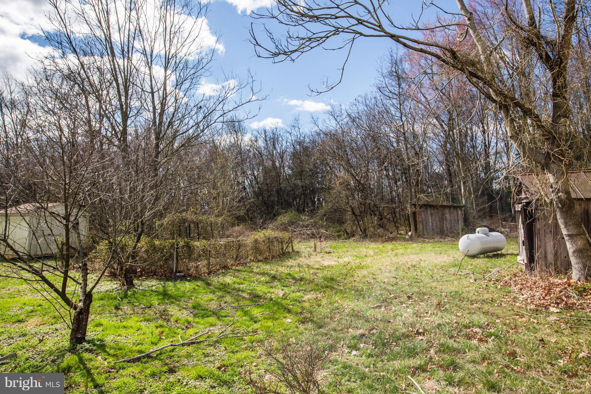 WHITE OAK - Residential Lease