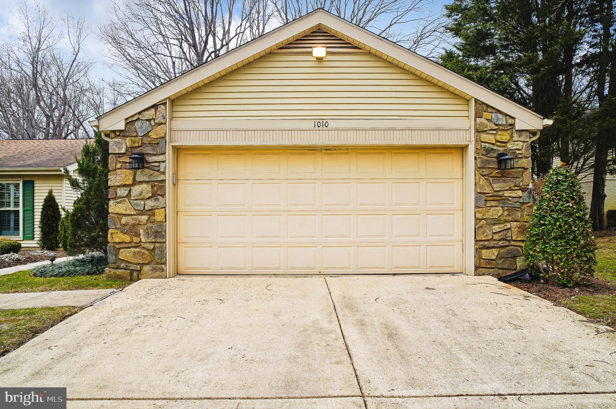 HERITAGE HARBOUR - Residential