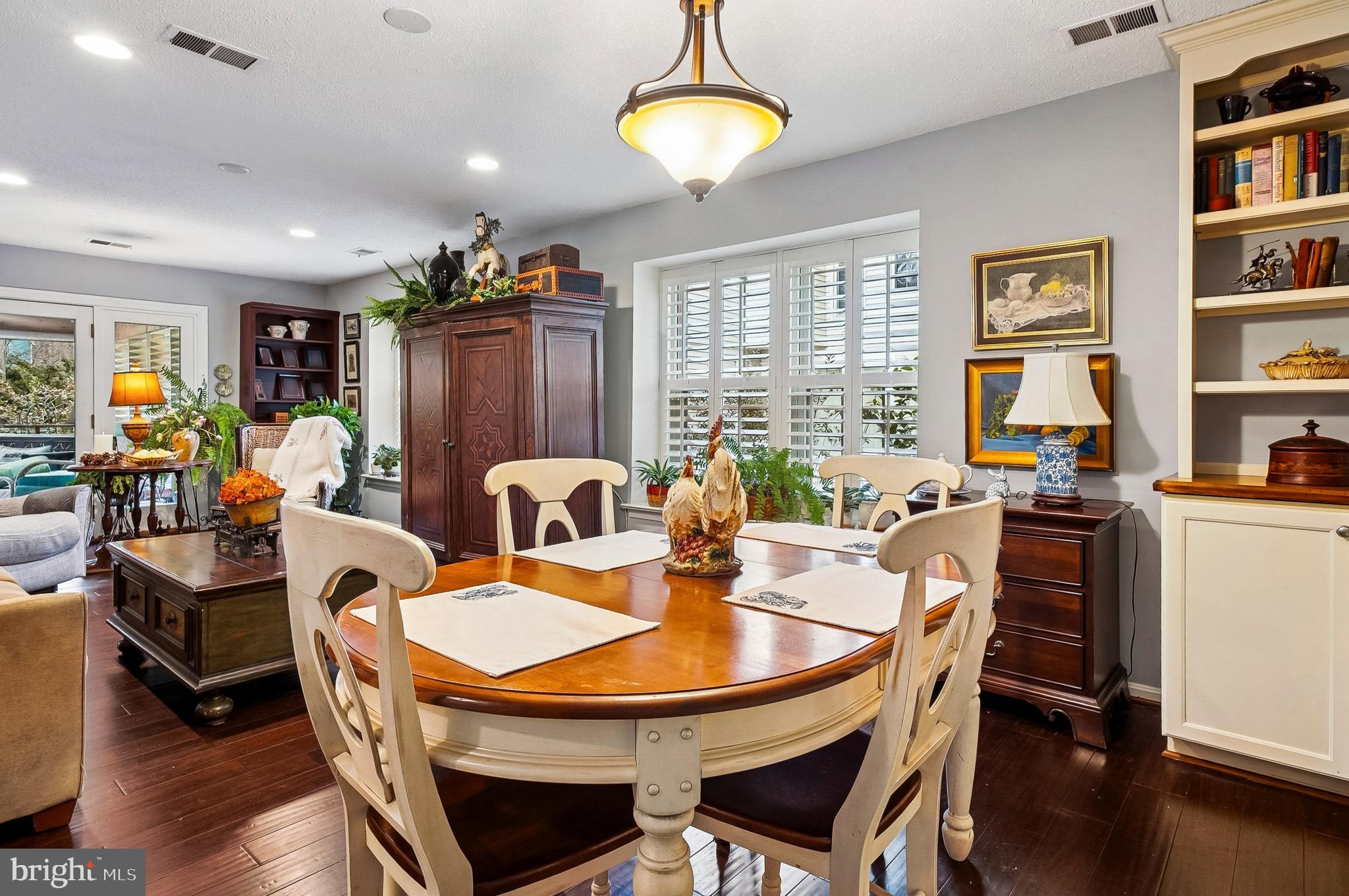 HERITAGE HARBOUR - Residential