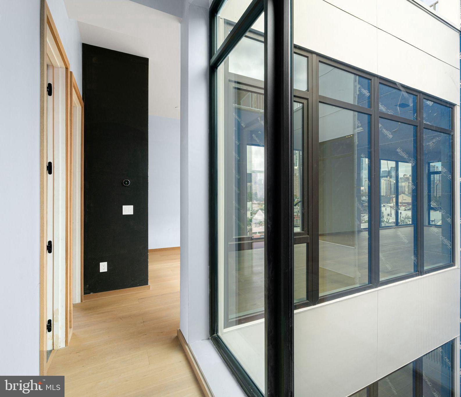 GRADUATE HOSPITAL - Residential