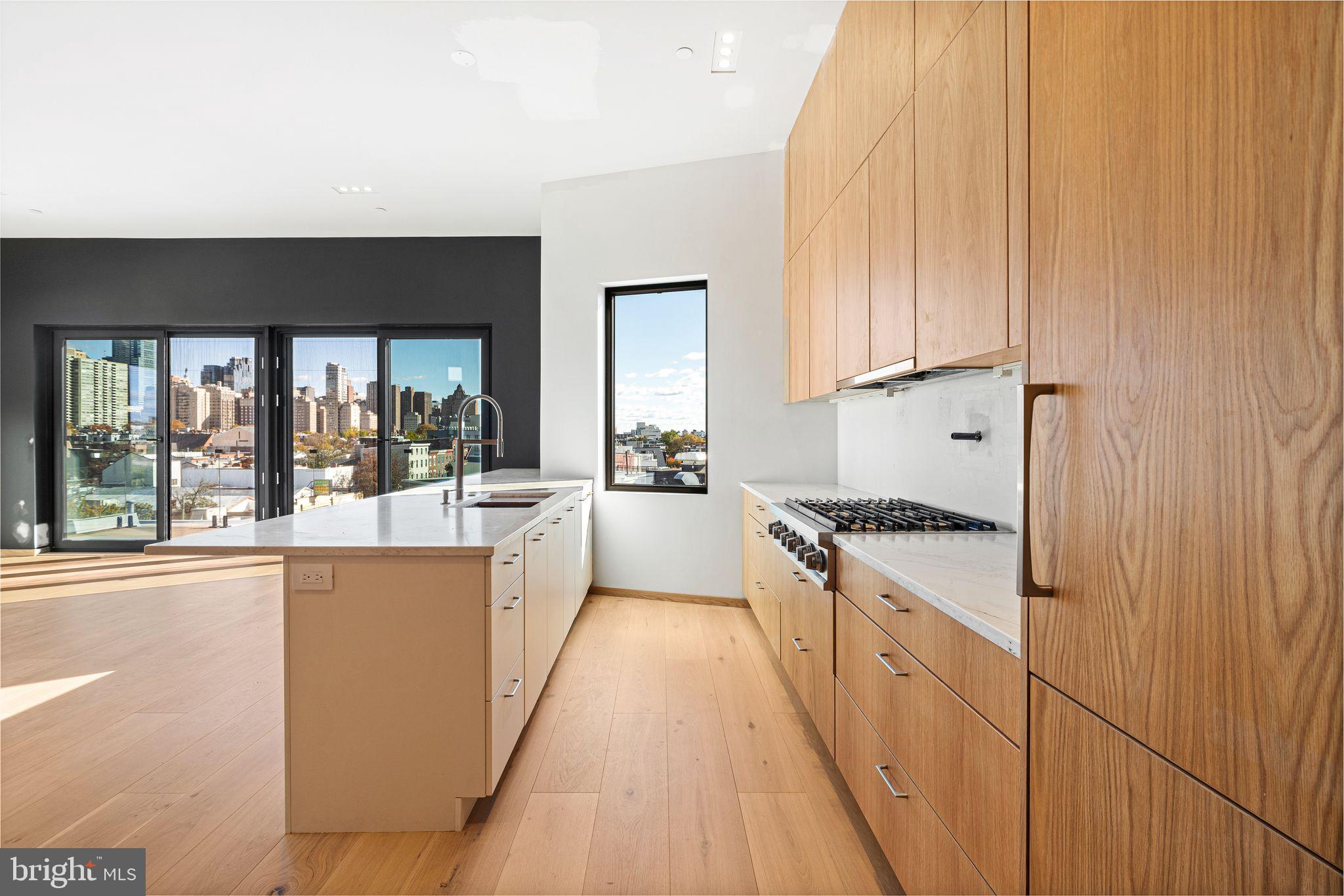 GRADUATE HOSPITAL - Residential