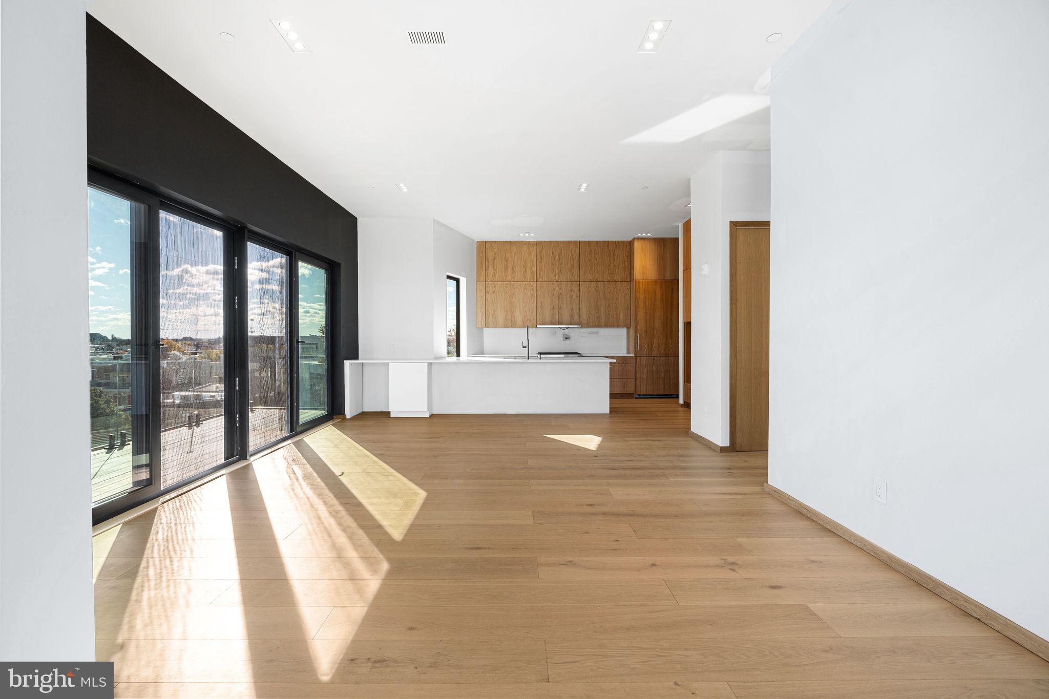 GRADUATE HOSPITAL - Residential