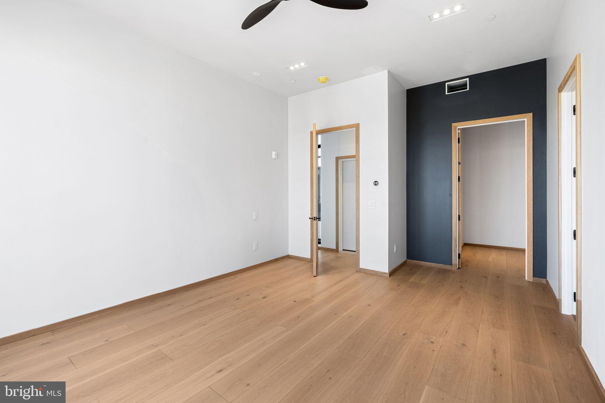 GRADUATE HOSPITAL - Residential