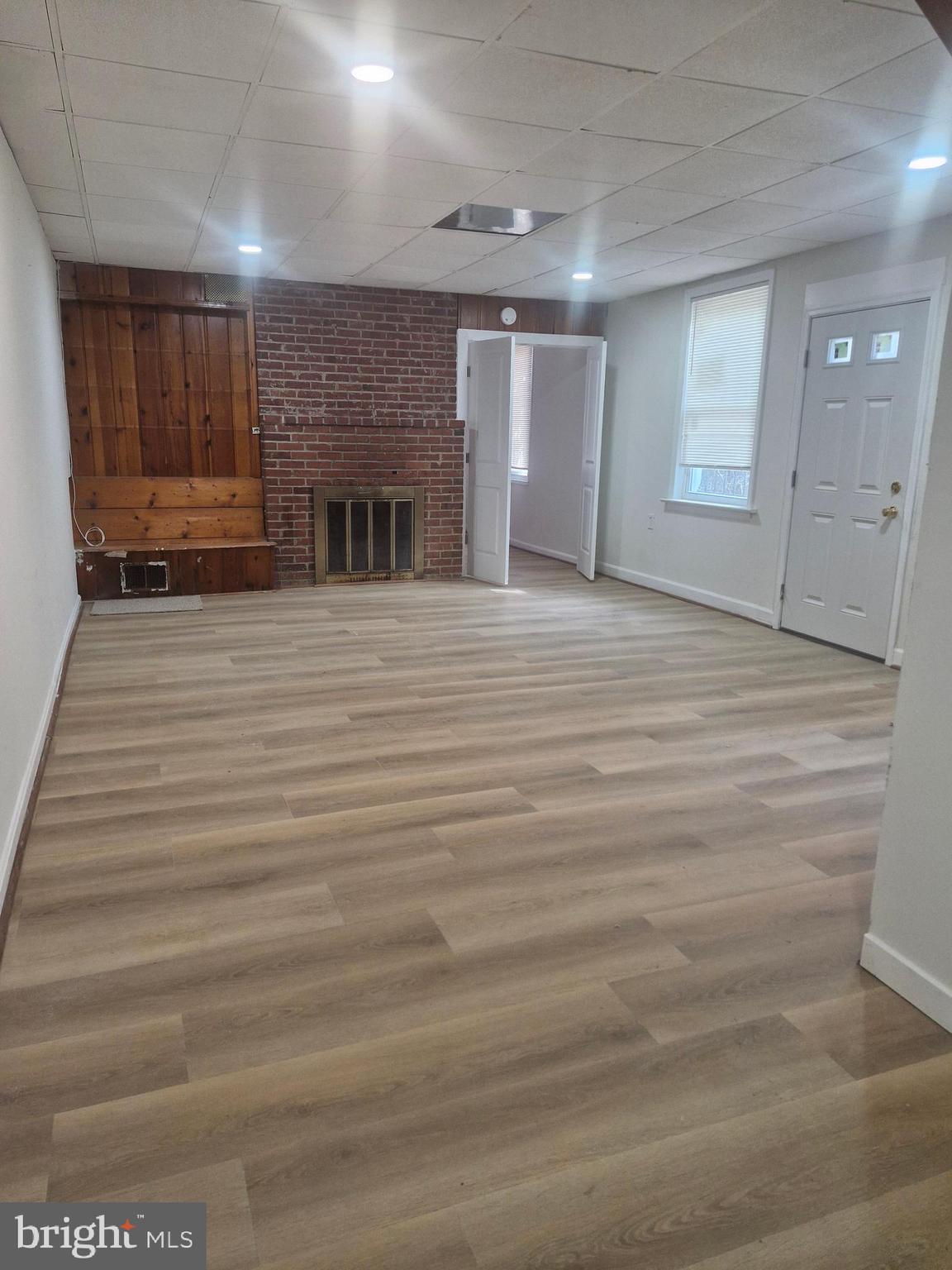 CHESTNUT HILL - Residential Lease