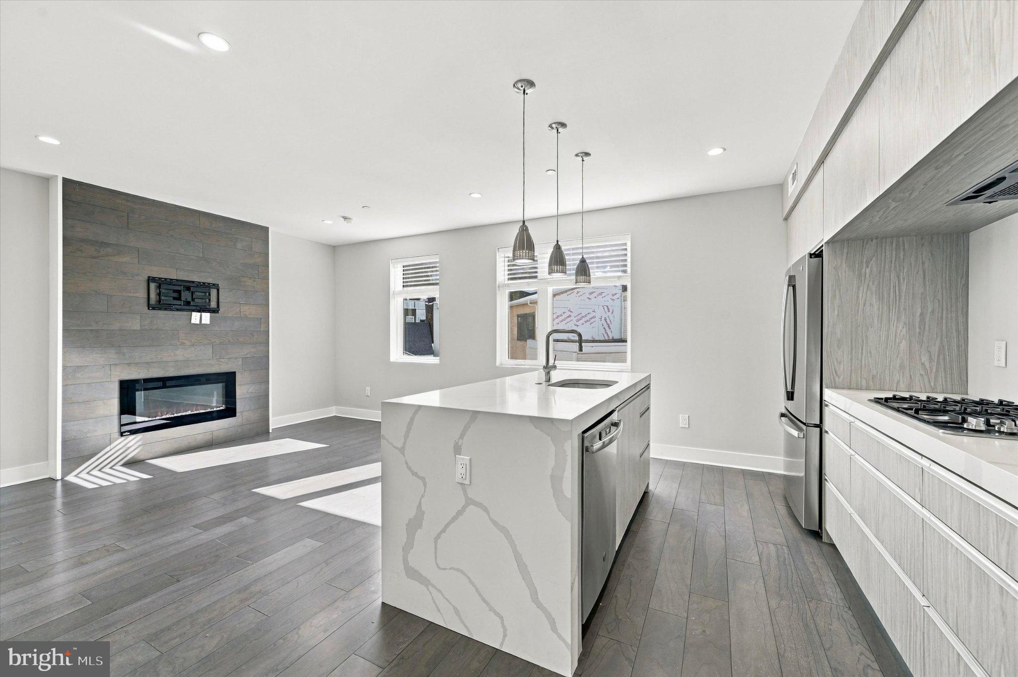 1405 FRANKFORD AVENUE 301