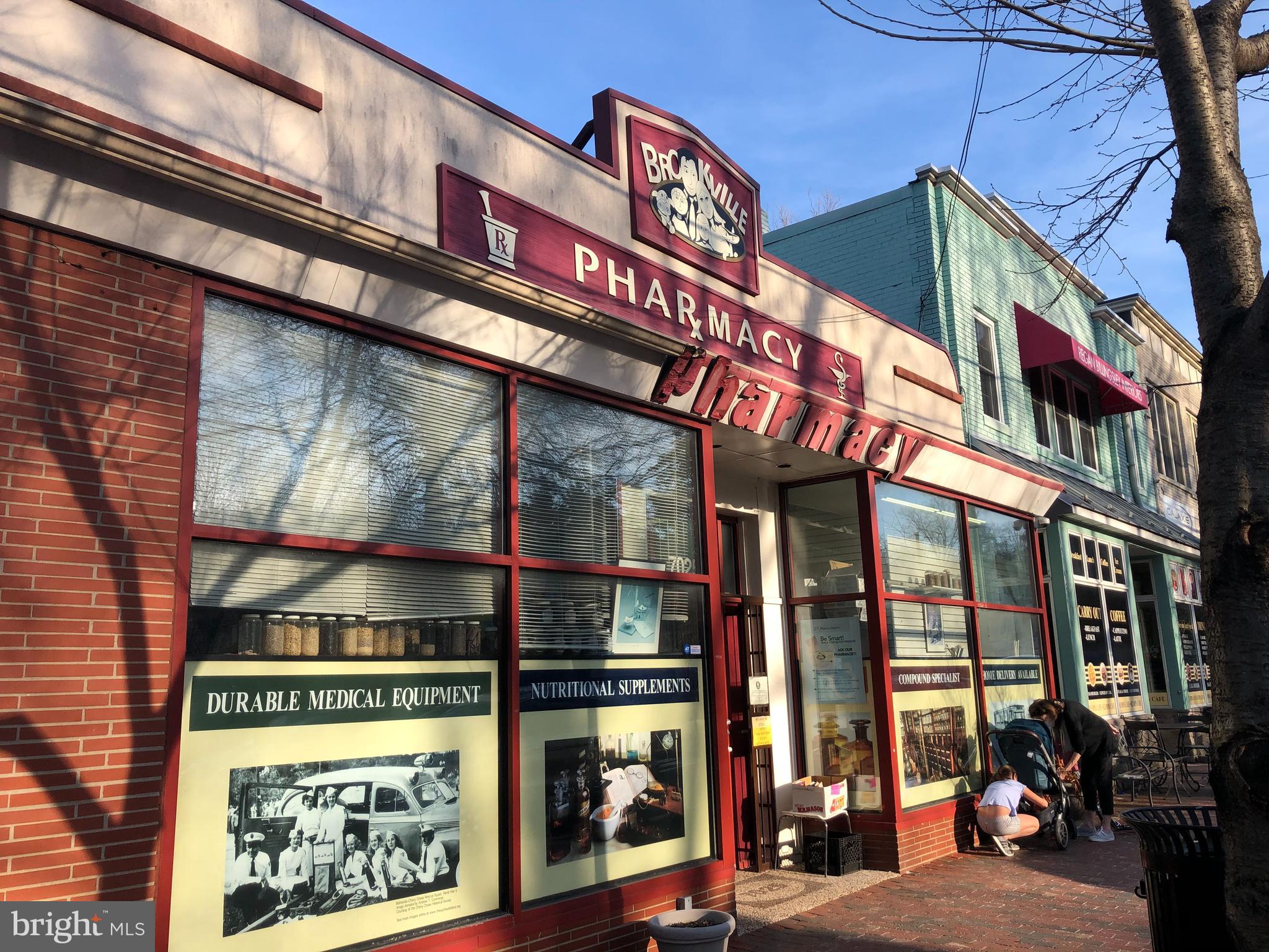 CHEVY CHASE - Residential