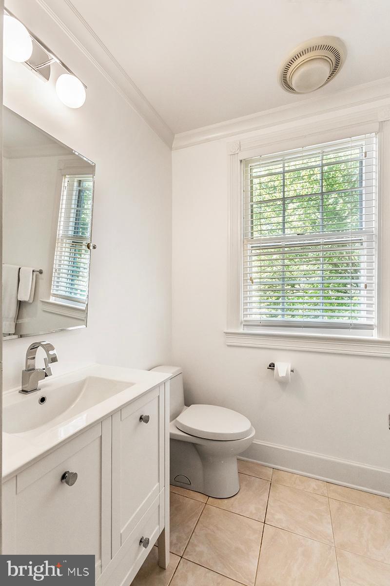 CHEVY CHASE - Residential