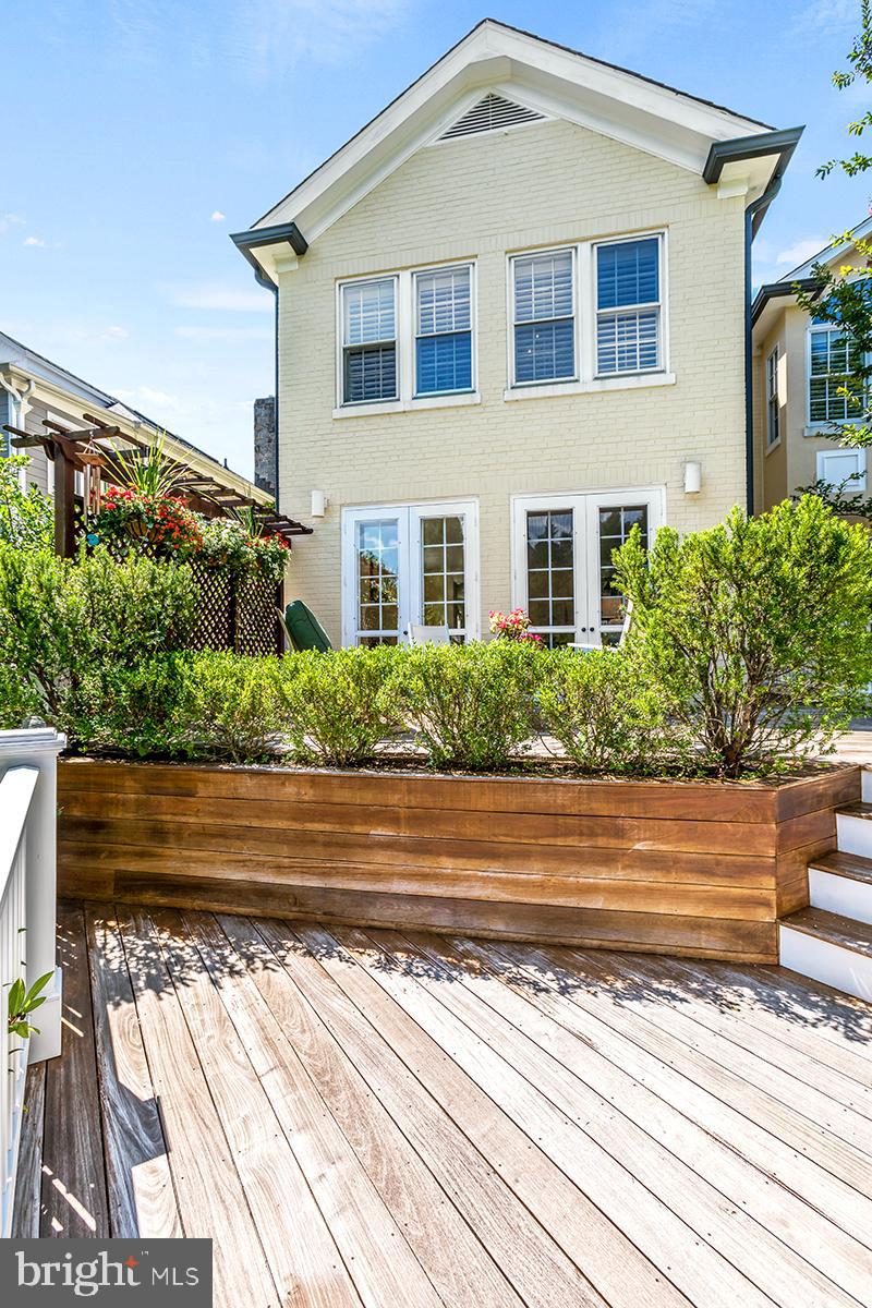 CHEVY CHASE - Residential