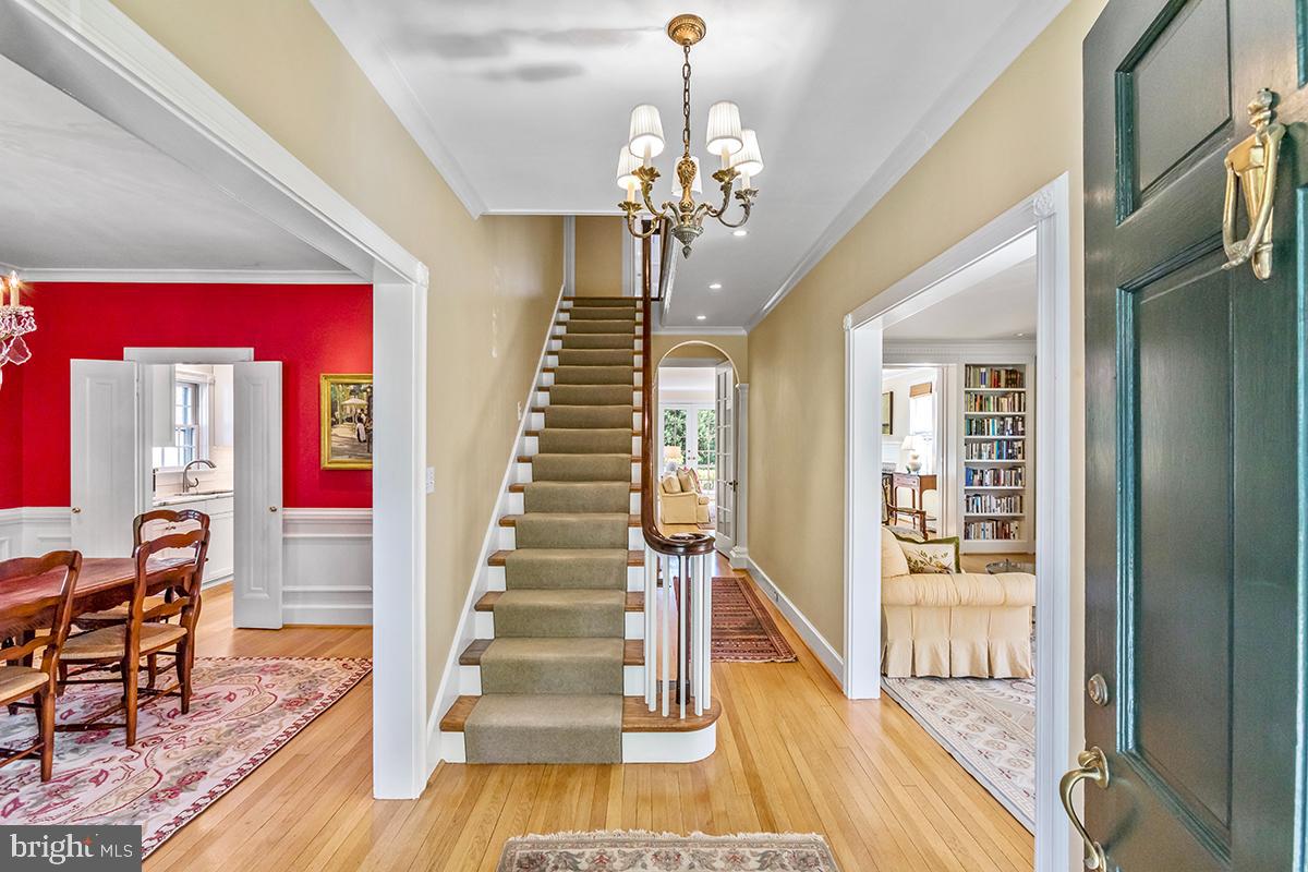 CHEVY CHASE - Residential