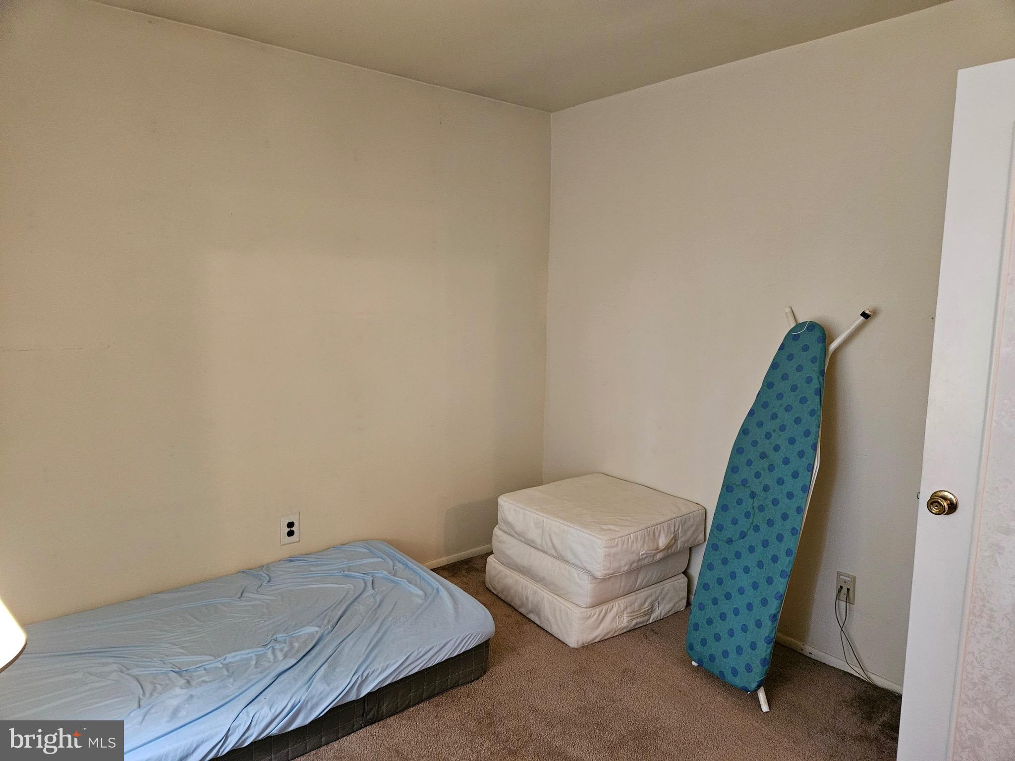 NONE AVA ILABLE - Residential