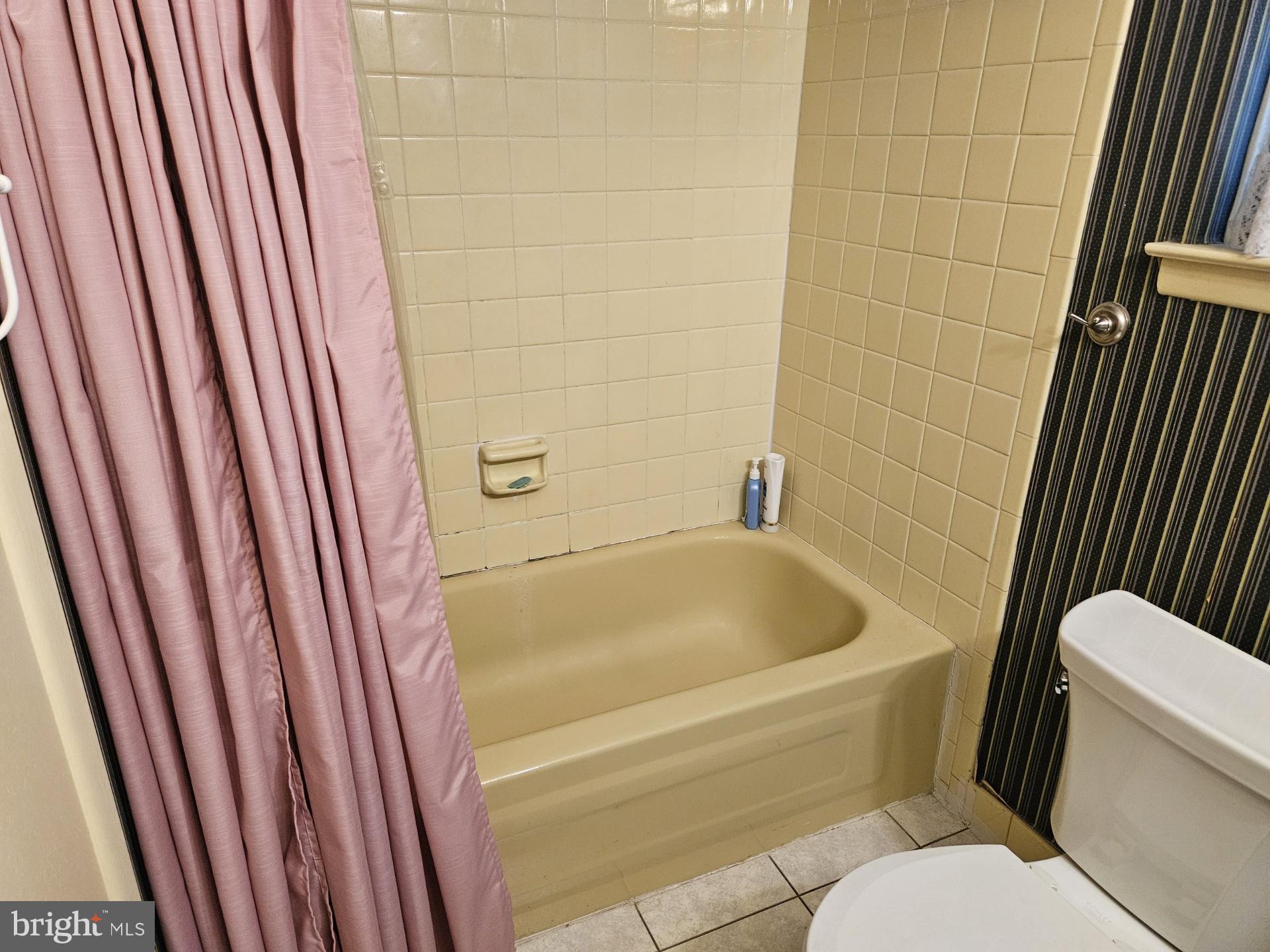 NONE AVA ILABLE - Residential