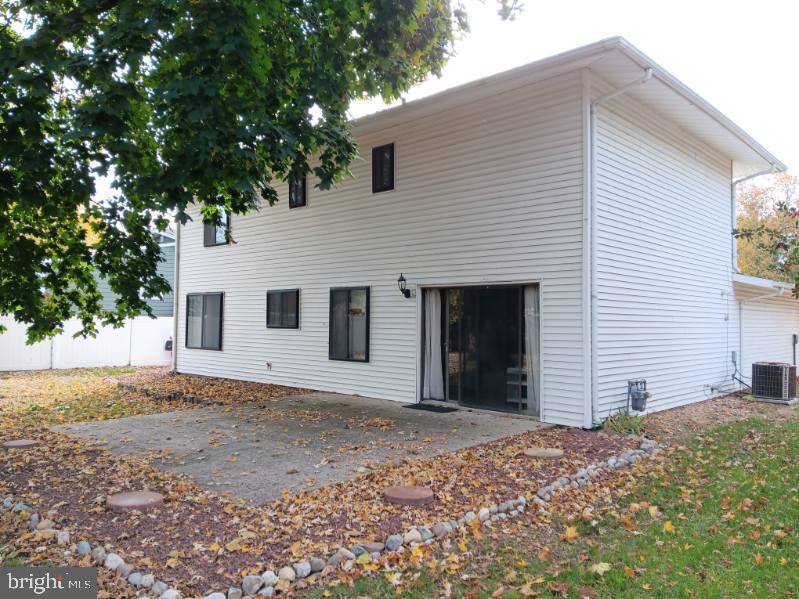 NONE AVA ILABLE - Residential