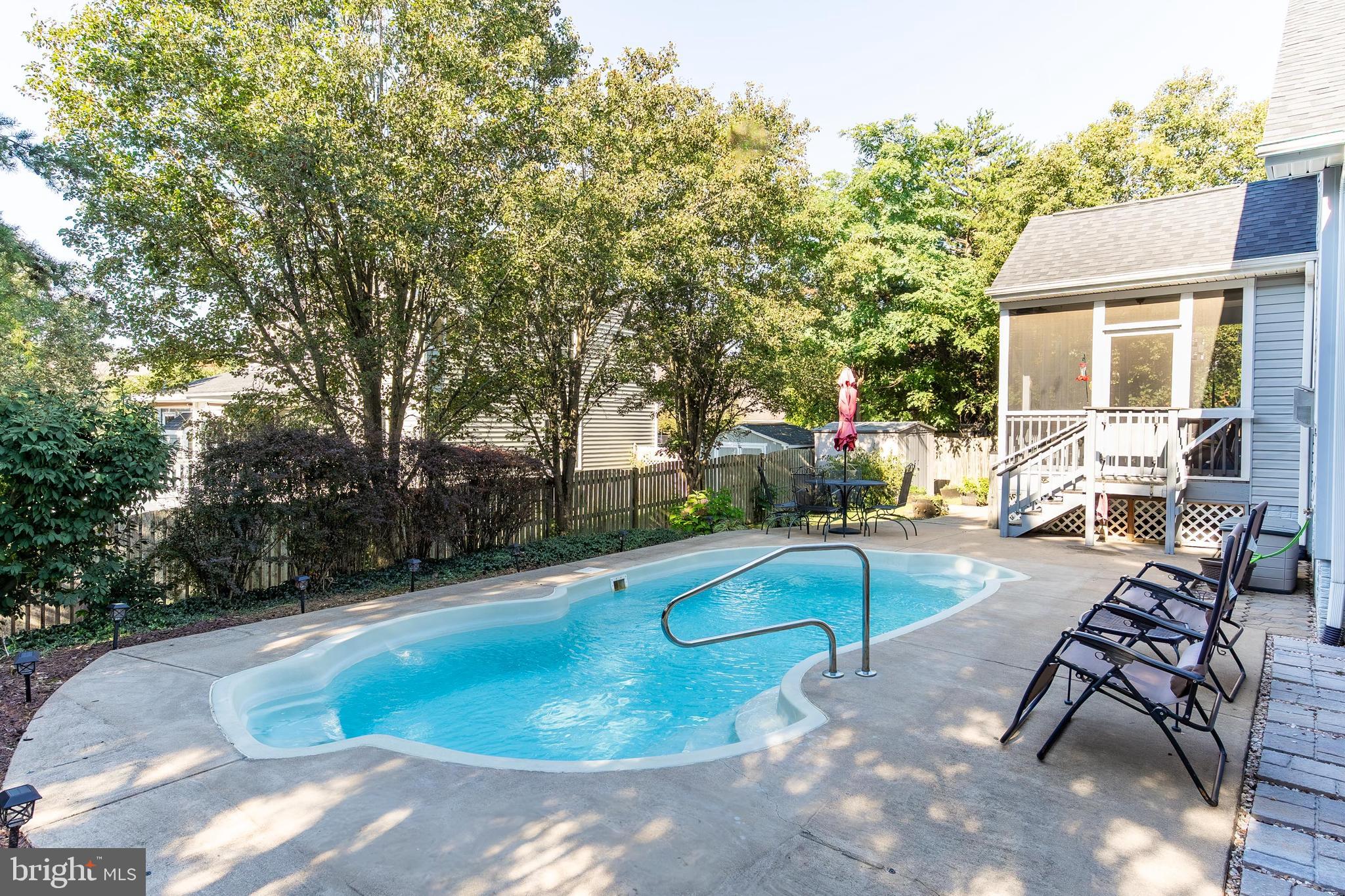 BRIARWOOD ESTATES - Residential