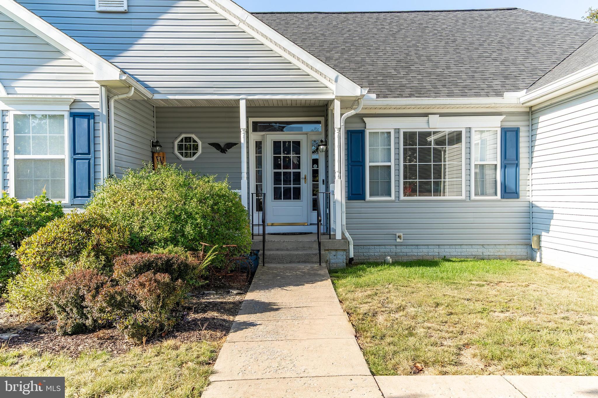 BRIARWOOD ESTATES - Residential