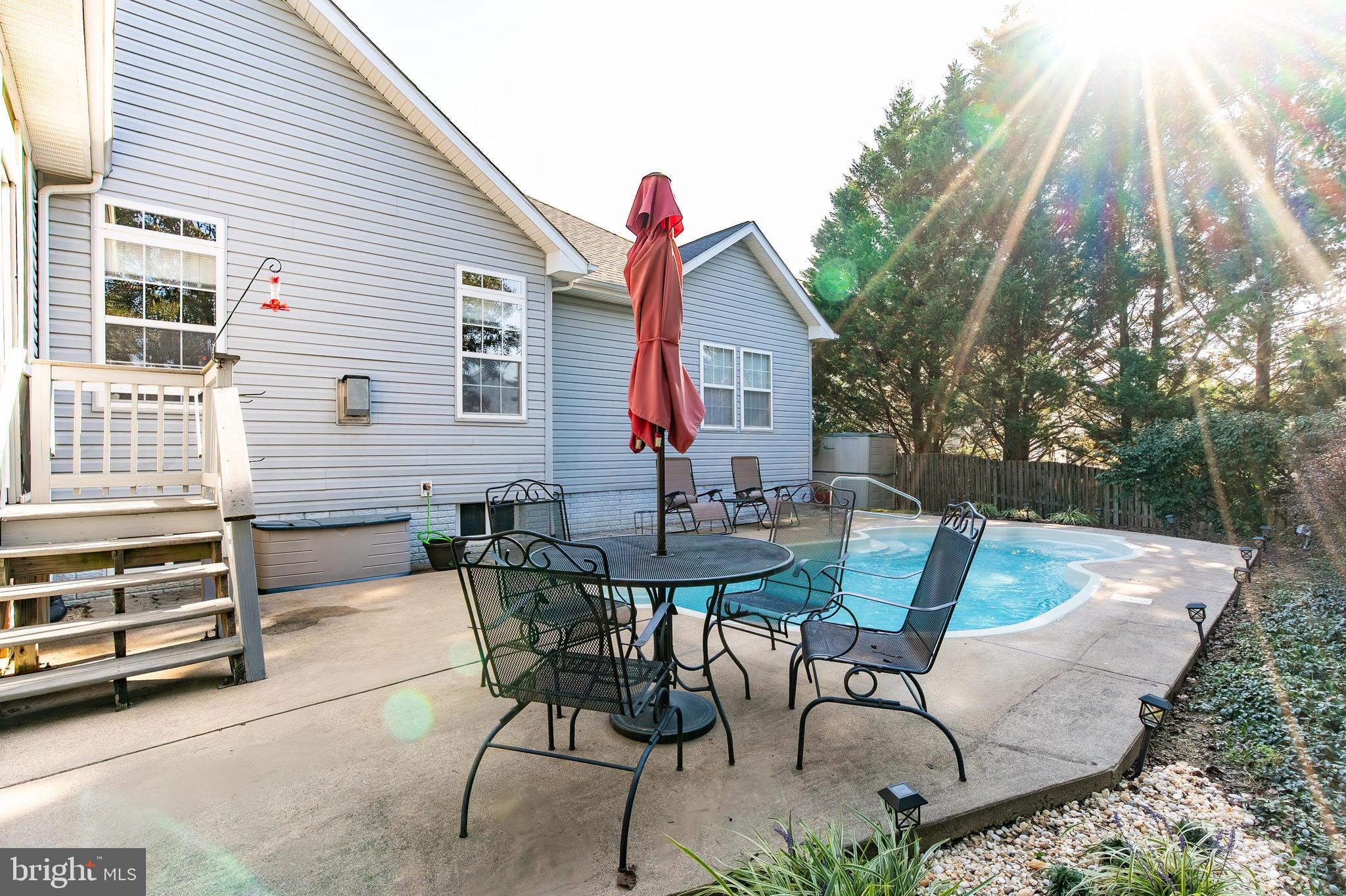 BRIARWOOD ESTATES - Residential