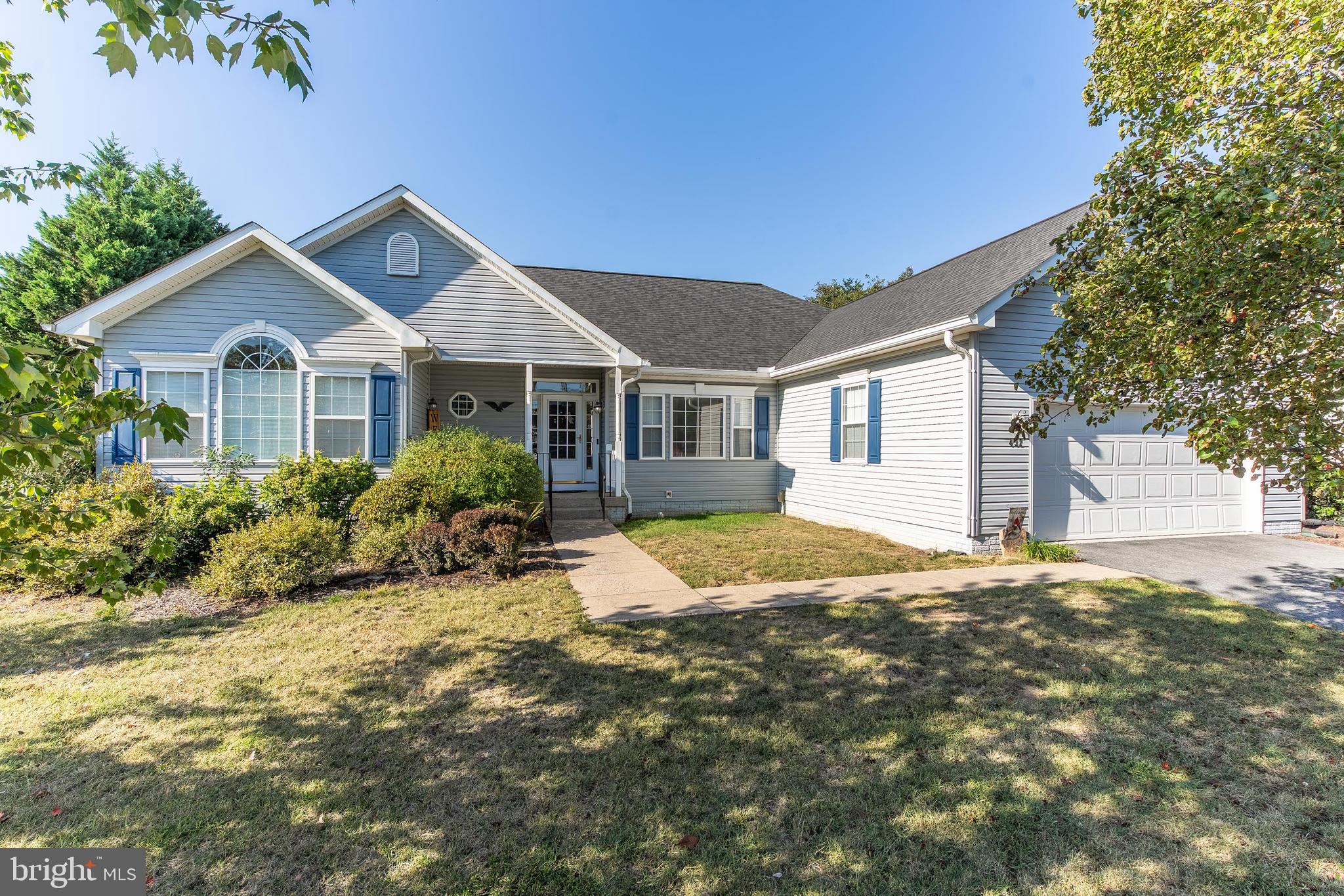 BRIARWOOD ESTATES - Residential