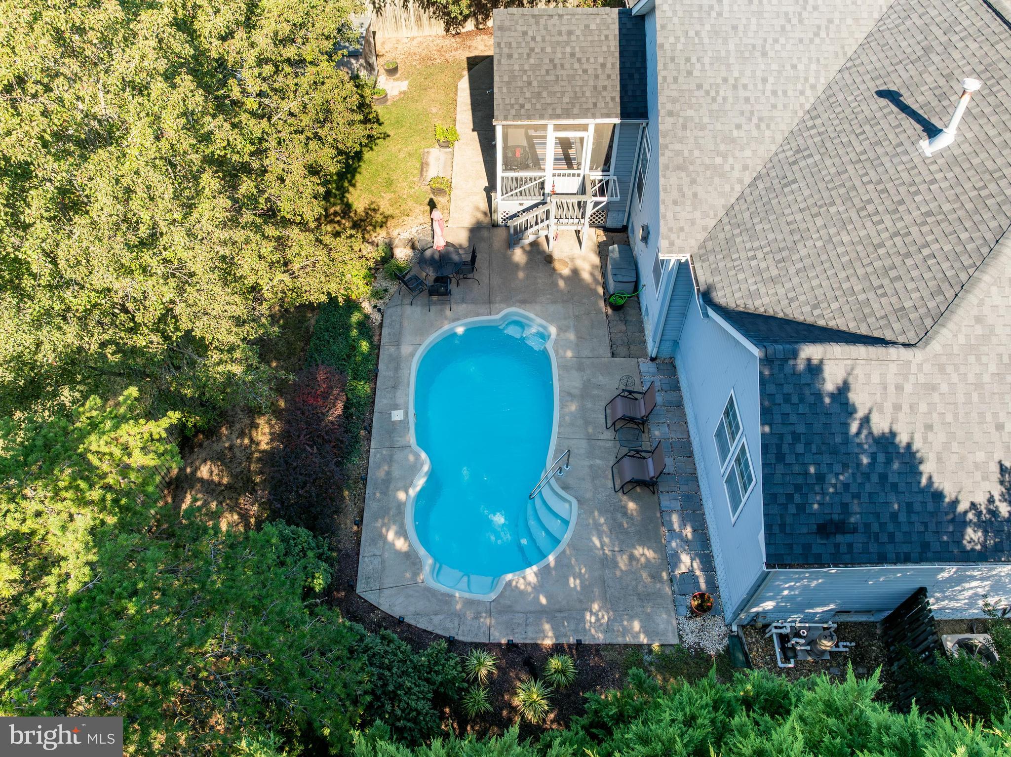 BRIARWOOD ESTATES - Residential