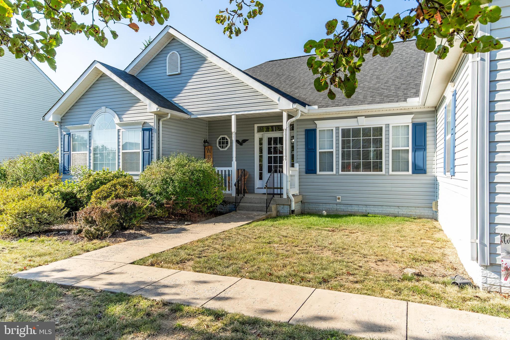 BRIARWOOD ESTATES - Residential