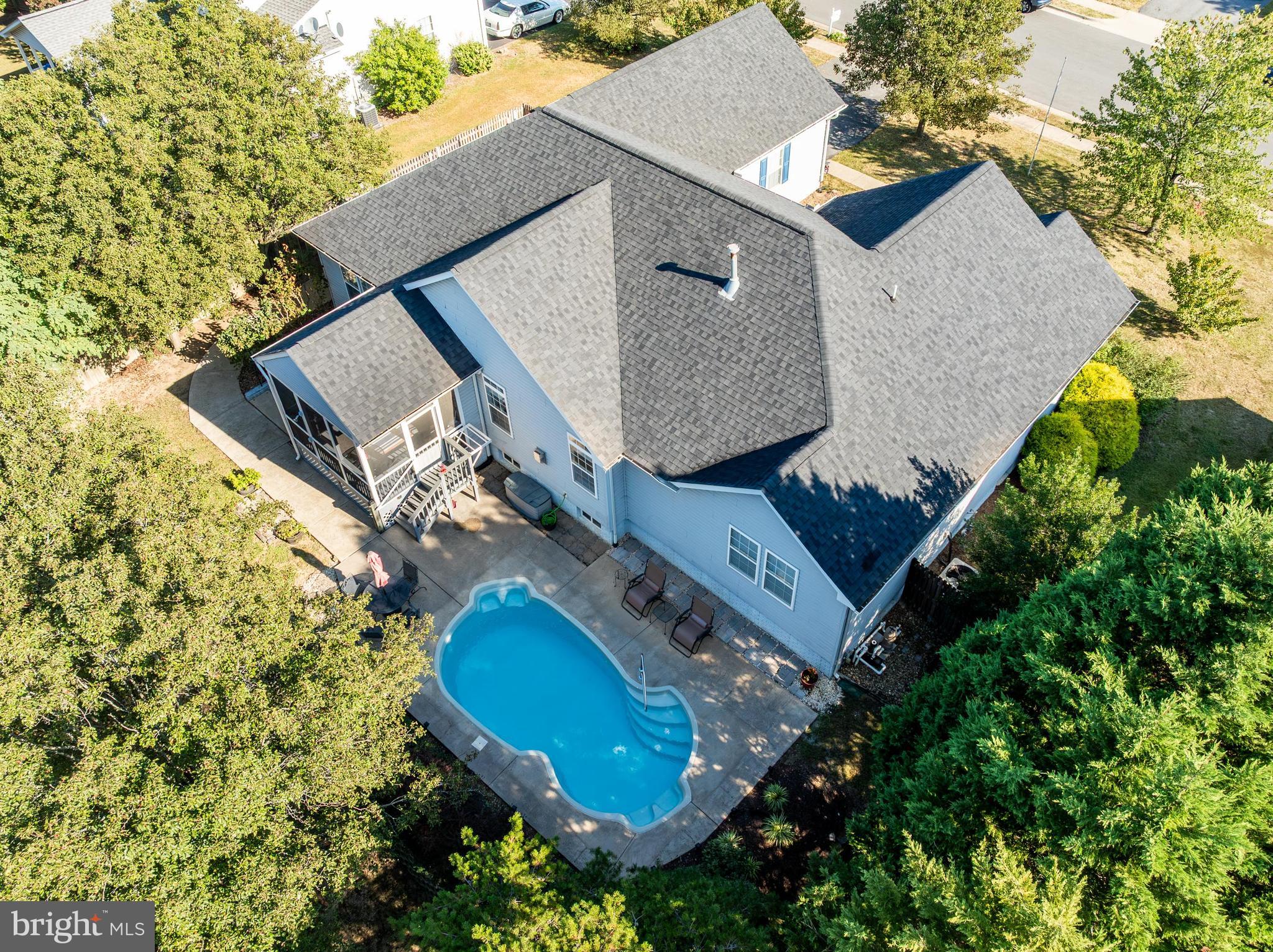 BRIARWOOD ESTATES - Residential