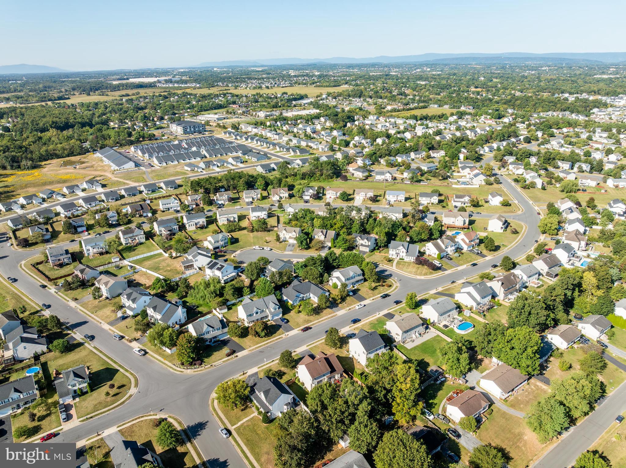 BRIARWOOD ESTATES - Residential