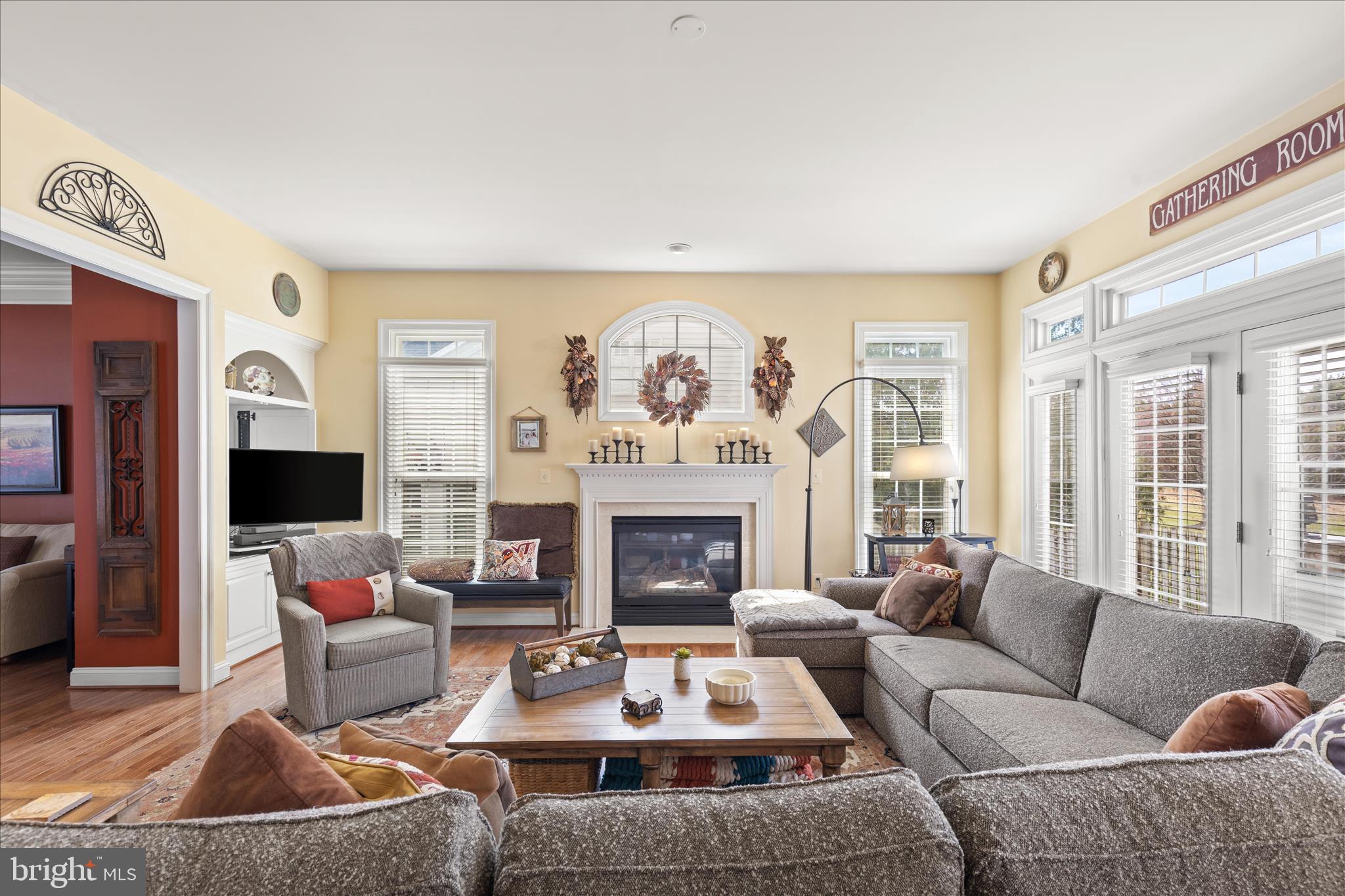 NORTH RIDING - Residential