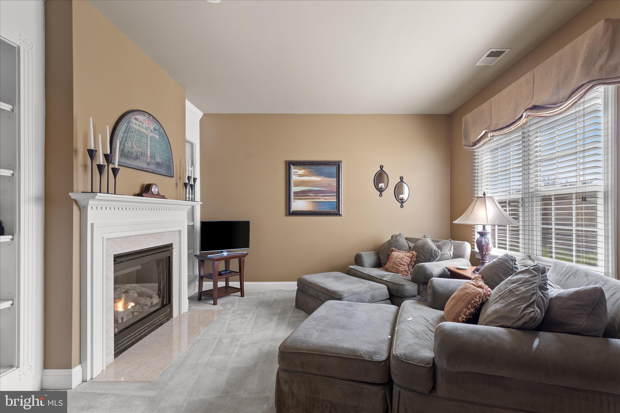 NORTH RIDING - Residential