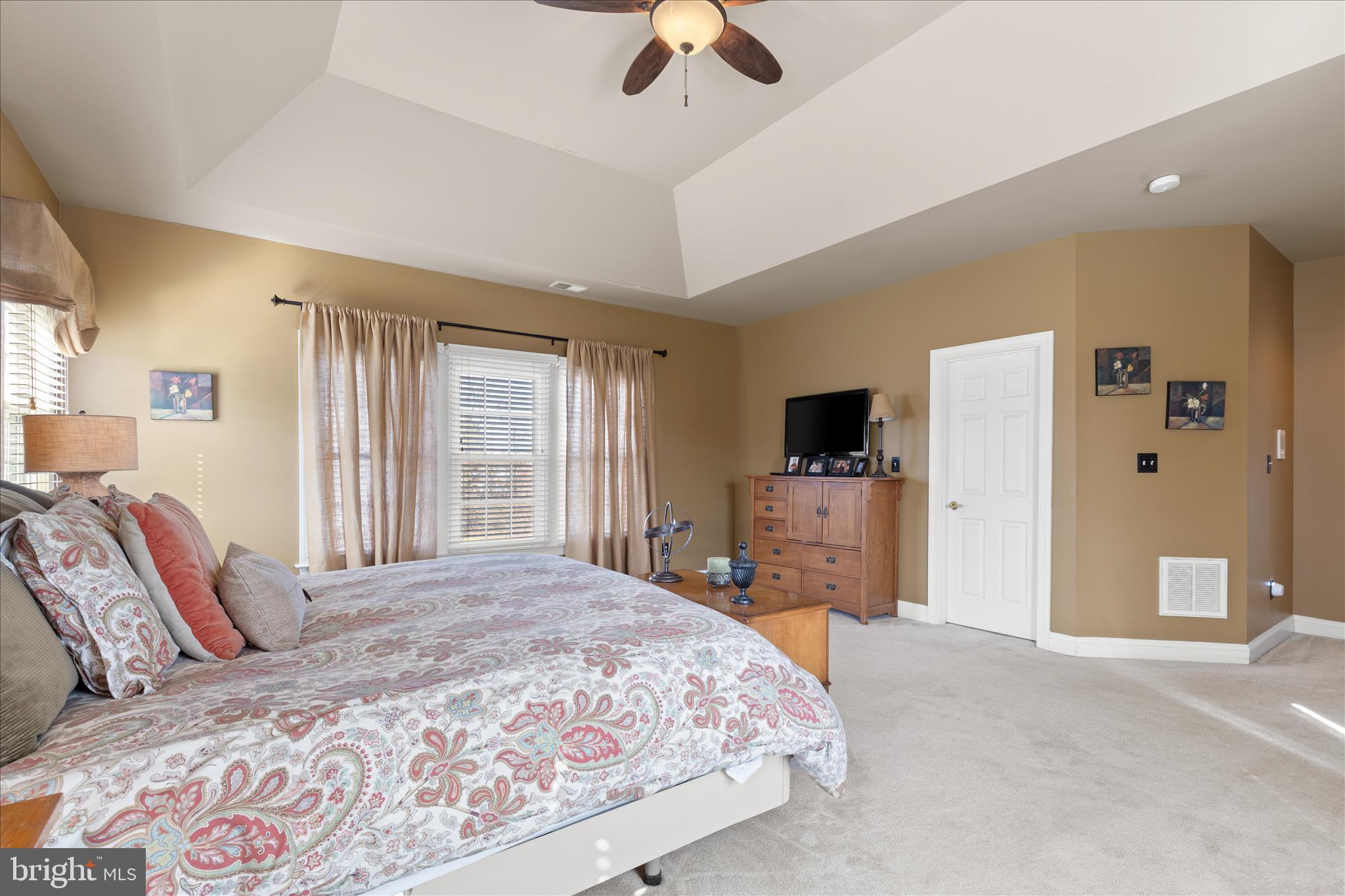 NORTH RIDING - Residential