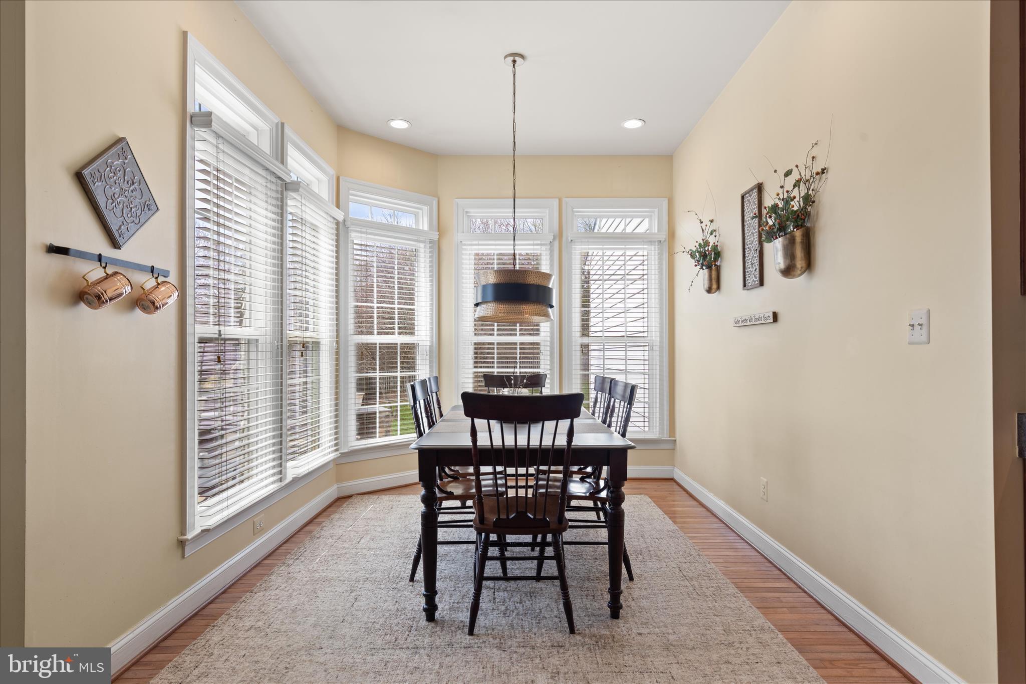 NORTH RIDING - Residential